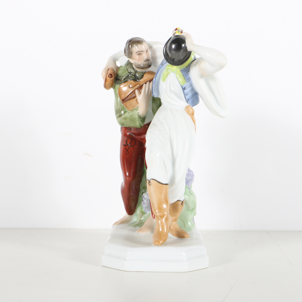 Herend Porcelain Figurine Of A Musician And A Dancer