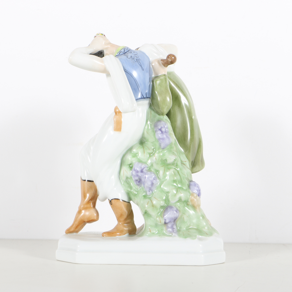 Herend Porcelain Figurine Of A Musician And A Dancer