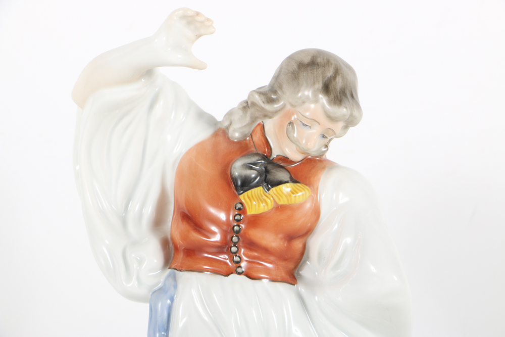 Herend Porcelain Figurine Dancing Peasant
