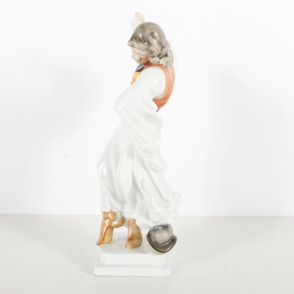 Herend Porcelain Figurine Dancing Peasant