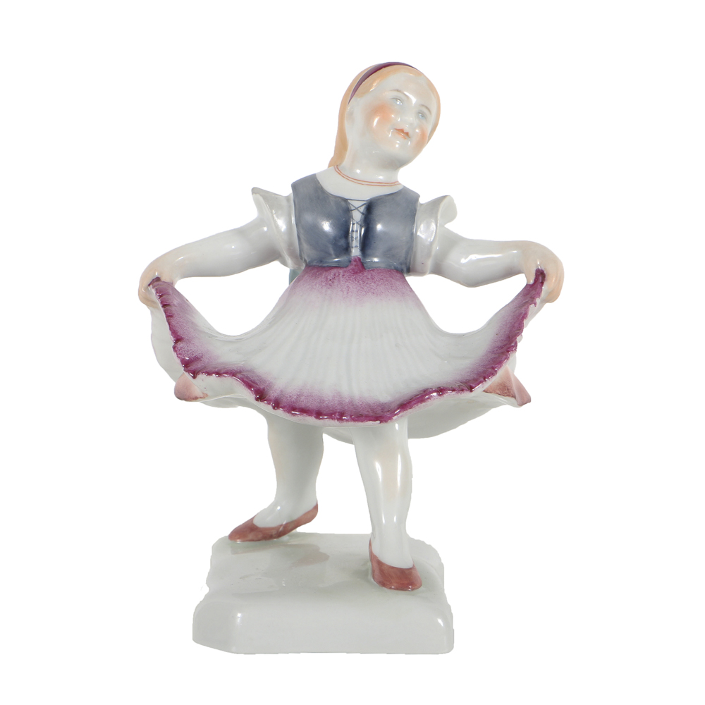 Herend Porcelain Figurine Of Dancing Girl