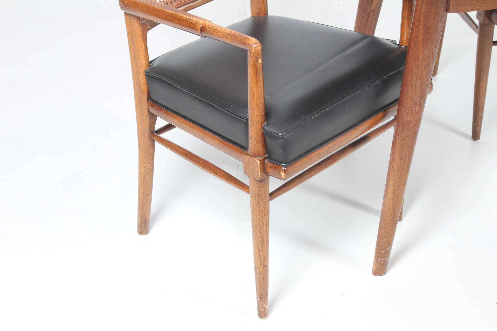 Mid Century Modern Dining Table and Chairs by Henredon