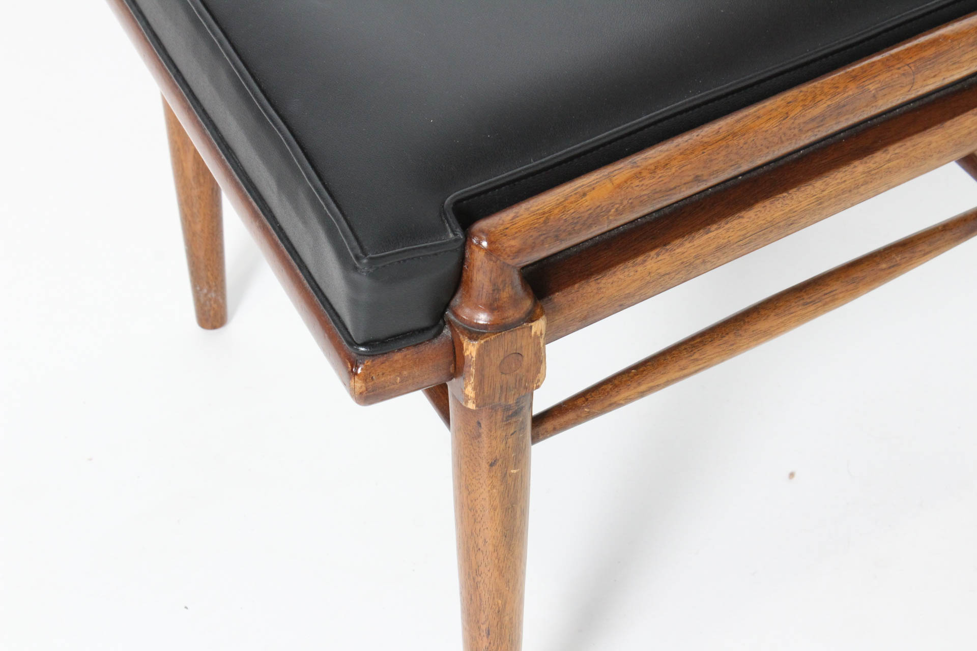 Mid Century Modern Dining Table and Chairs by Henredon