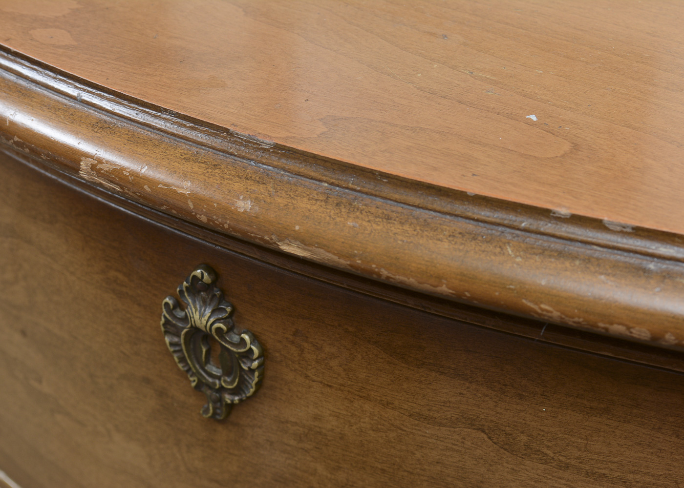 Vintage Provincial Louis XV Style Chest of Drawers by Bassett