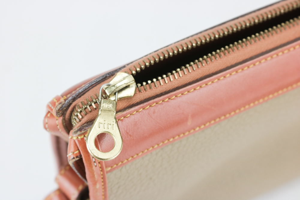 Vintage Dooney & Bourke Pebbled Leather Shoulder Bag