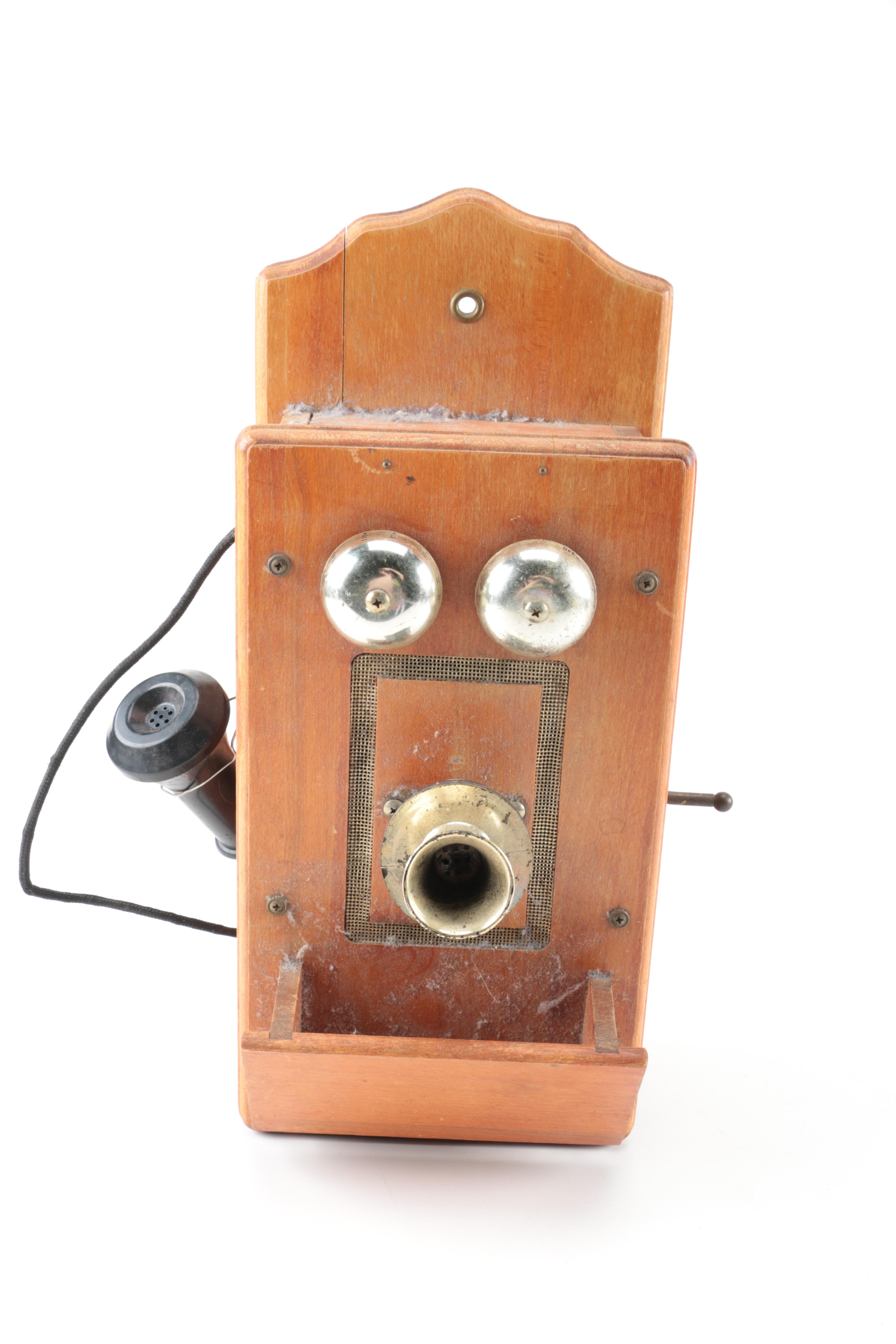 Two Vintage Wooden Radios Including Emerson