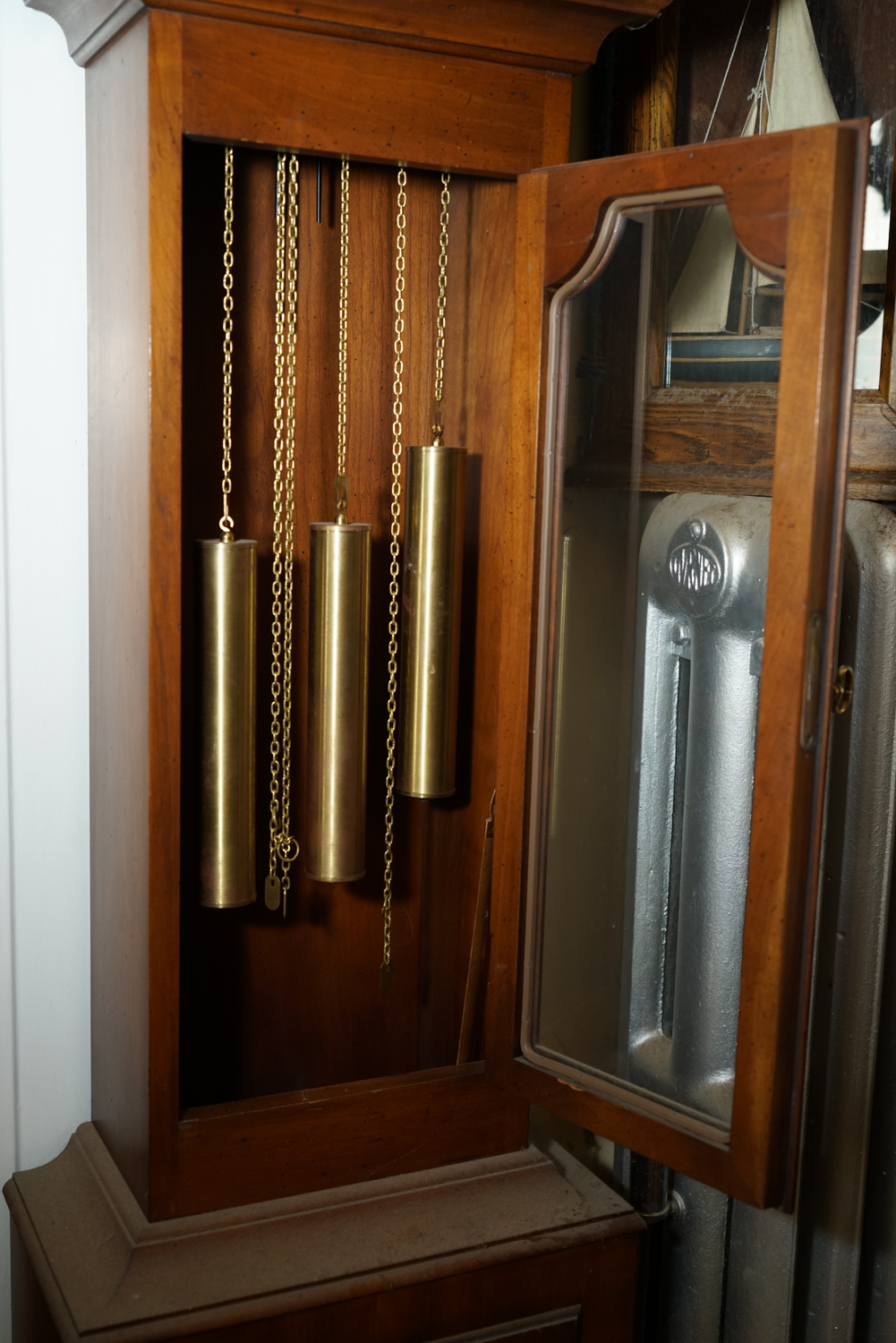 Colonial Manufacturing Co. Grandmother Clock