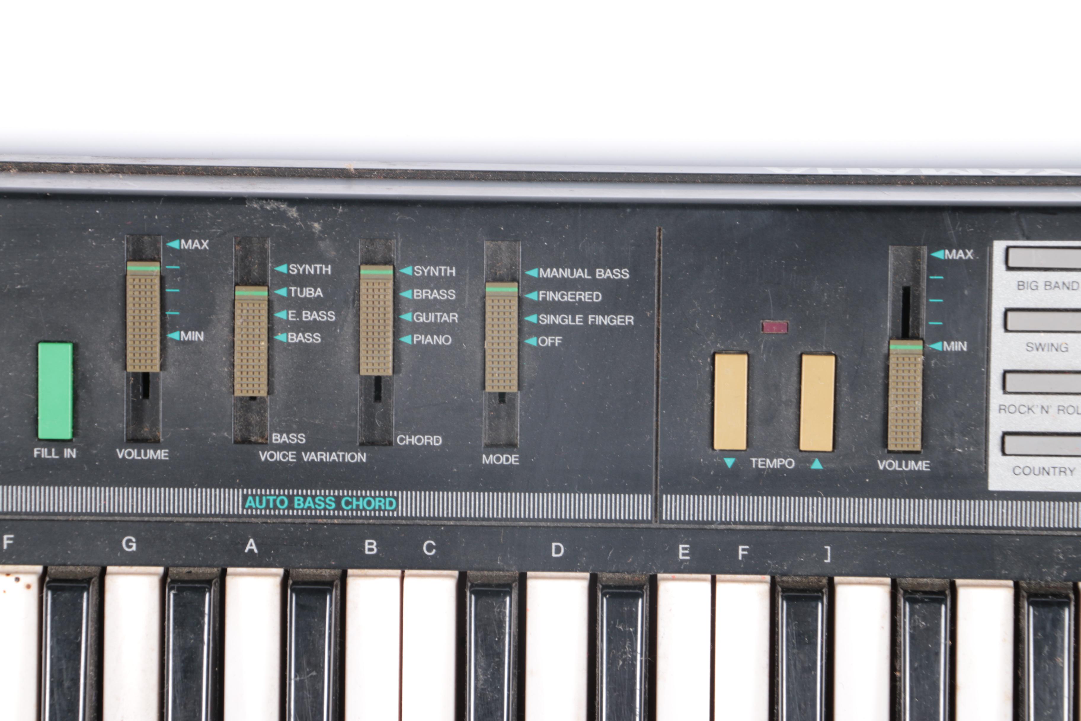 1987 Yamaha PSR-12 Portable Electronic Keyboard