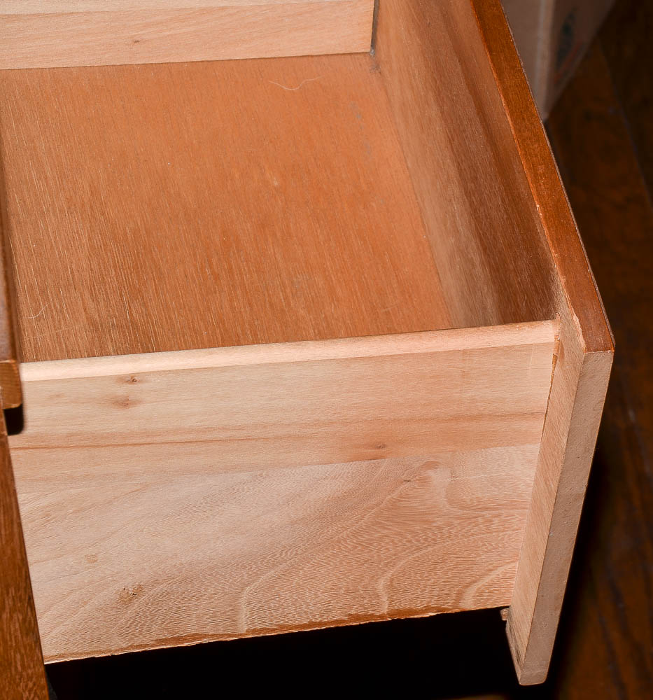 Mid Century Modern Dresser by L.A. Period Furniture Mfg. Co.