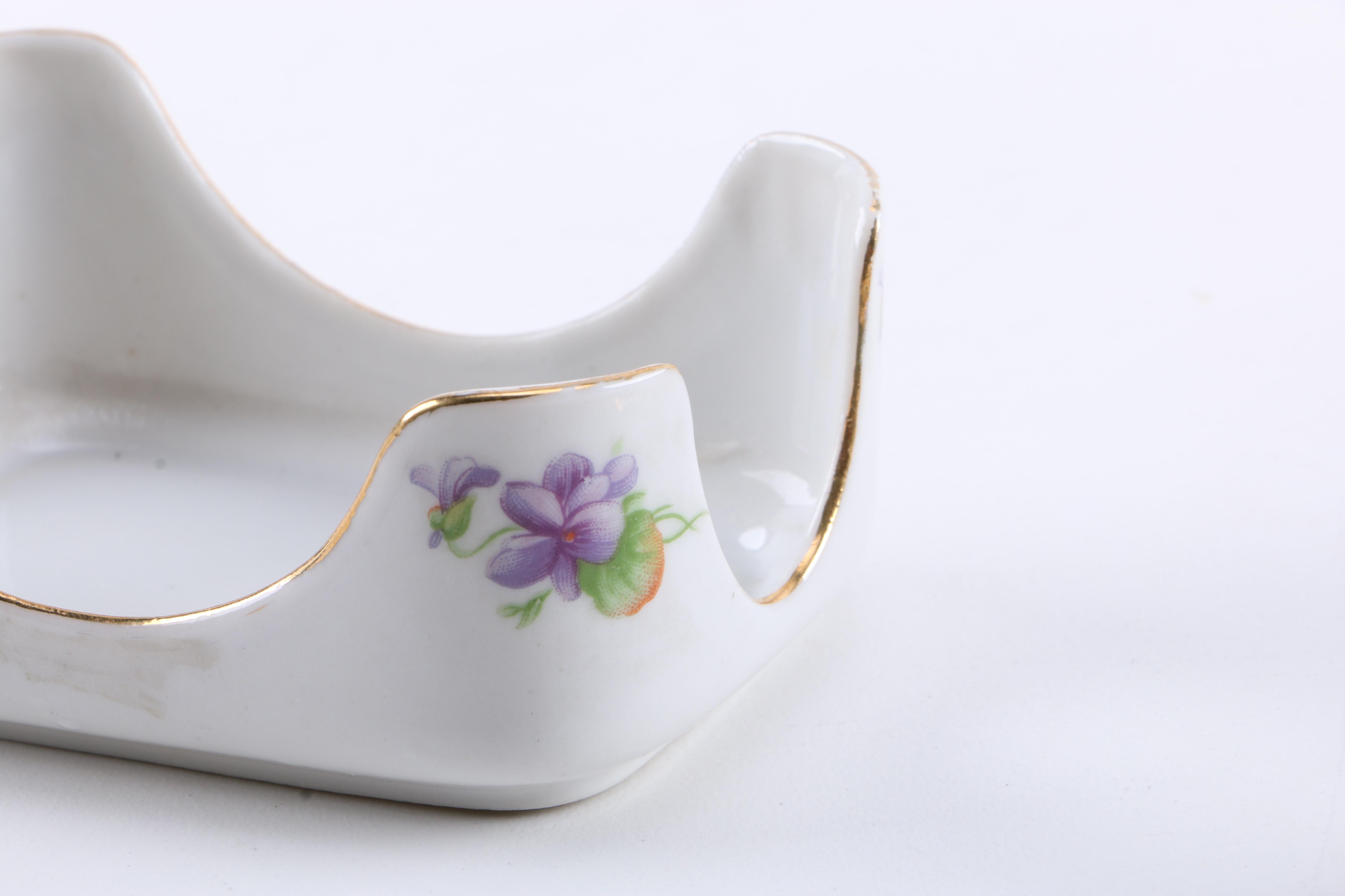 Pico Japanese Porcelain Smoking Set with Others