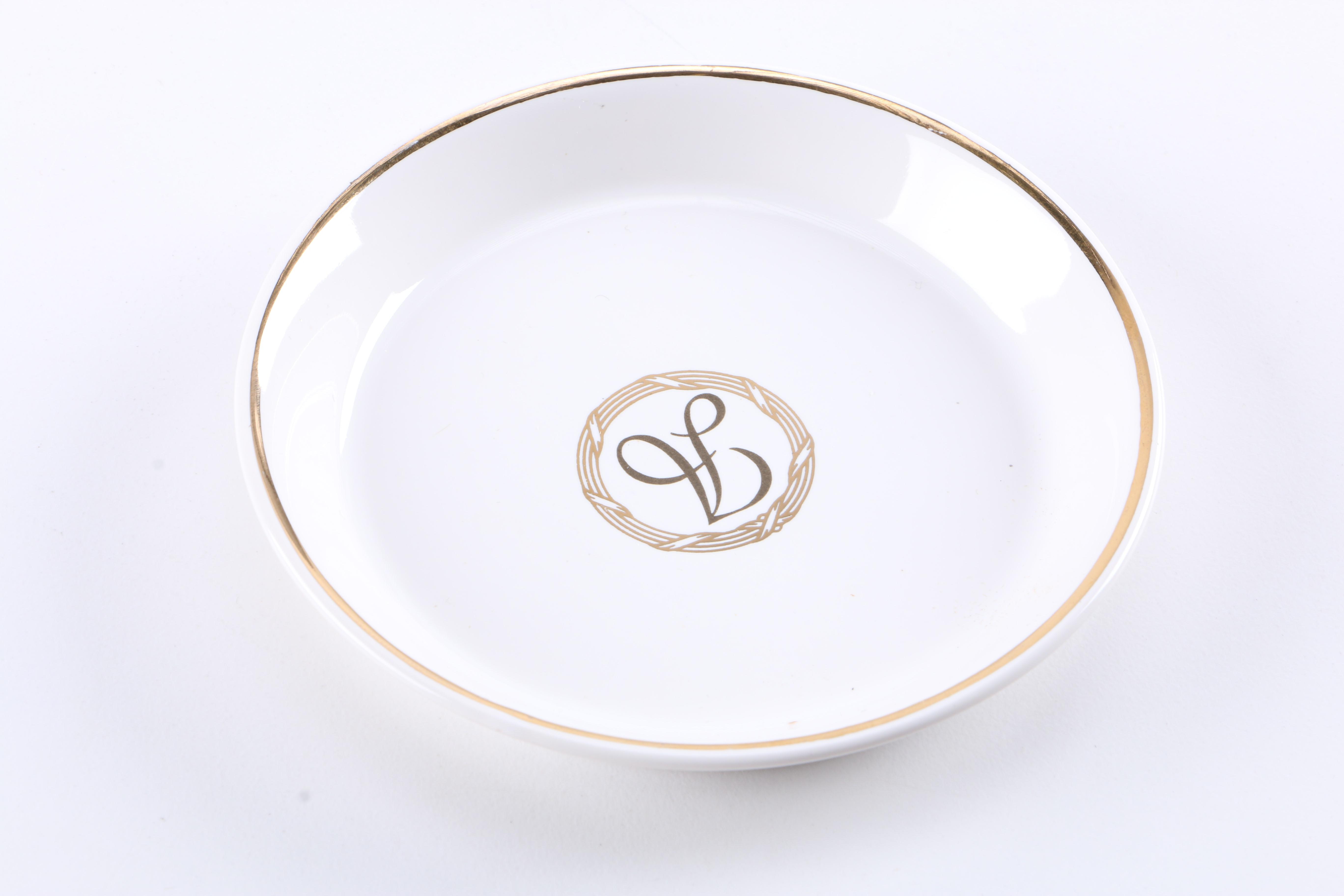 Pico Japanese Porcelain Smoking Set with Others