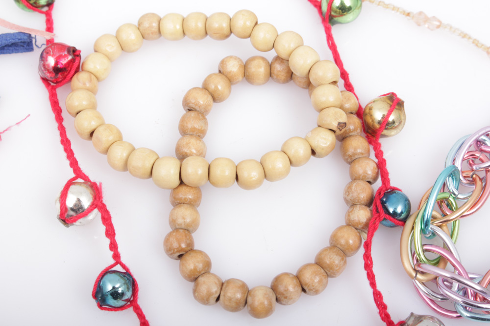 Art Glass, Beaded and Costume Necklaces and Bracelets