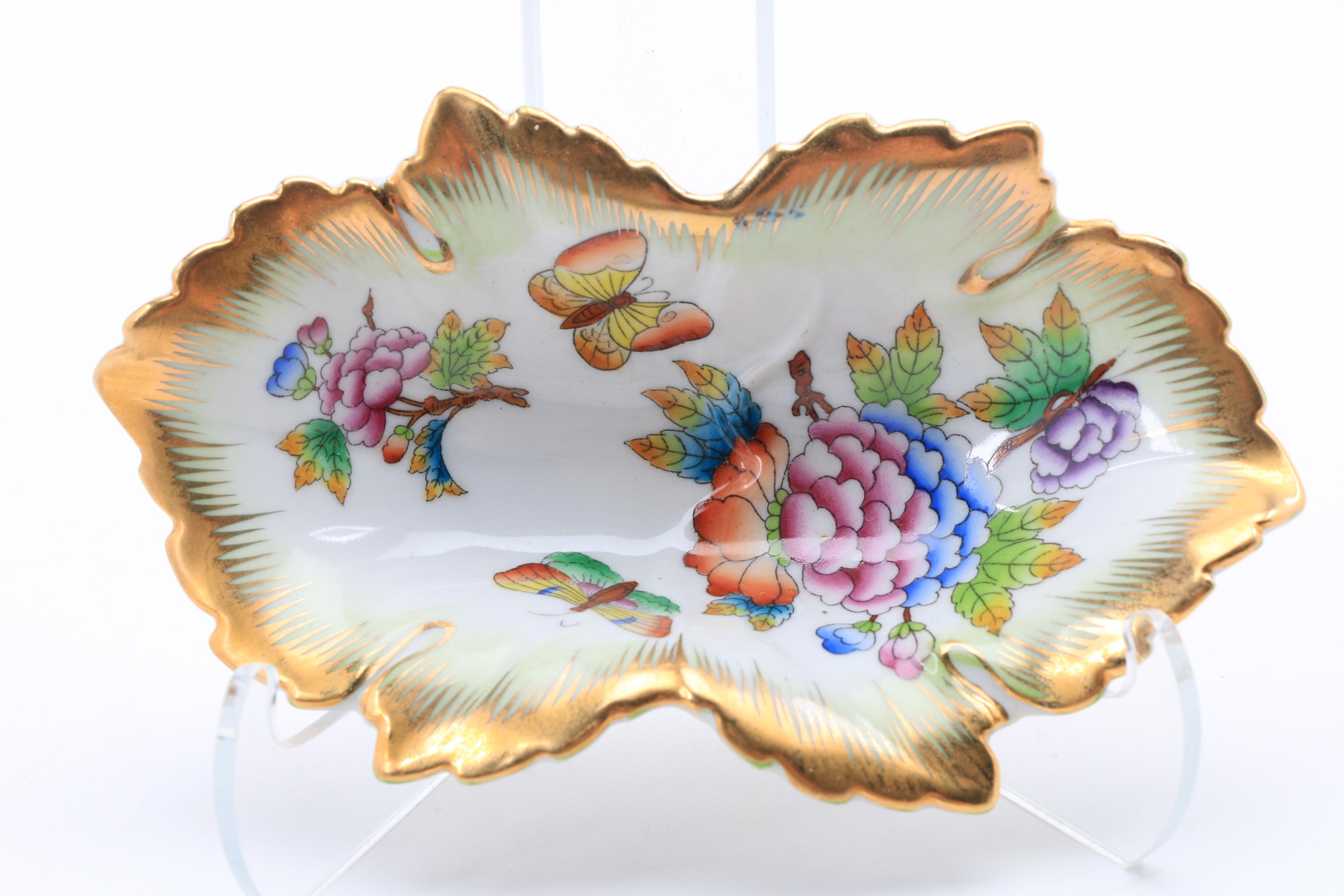 Collection of Herend Porcelain "Queen Victoria" Occasional Pieces