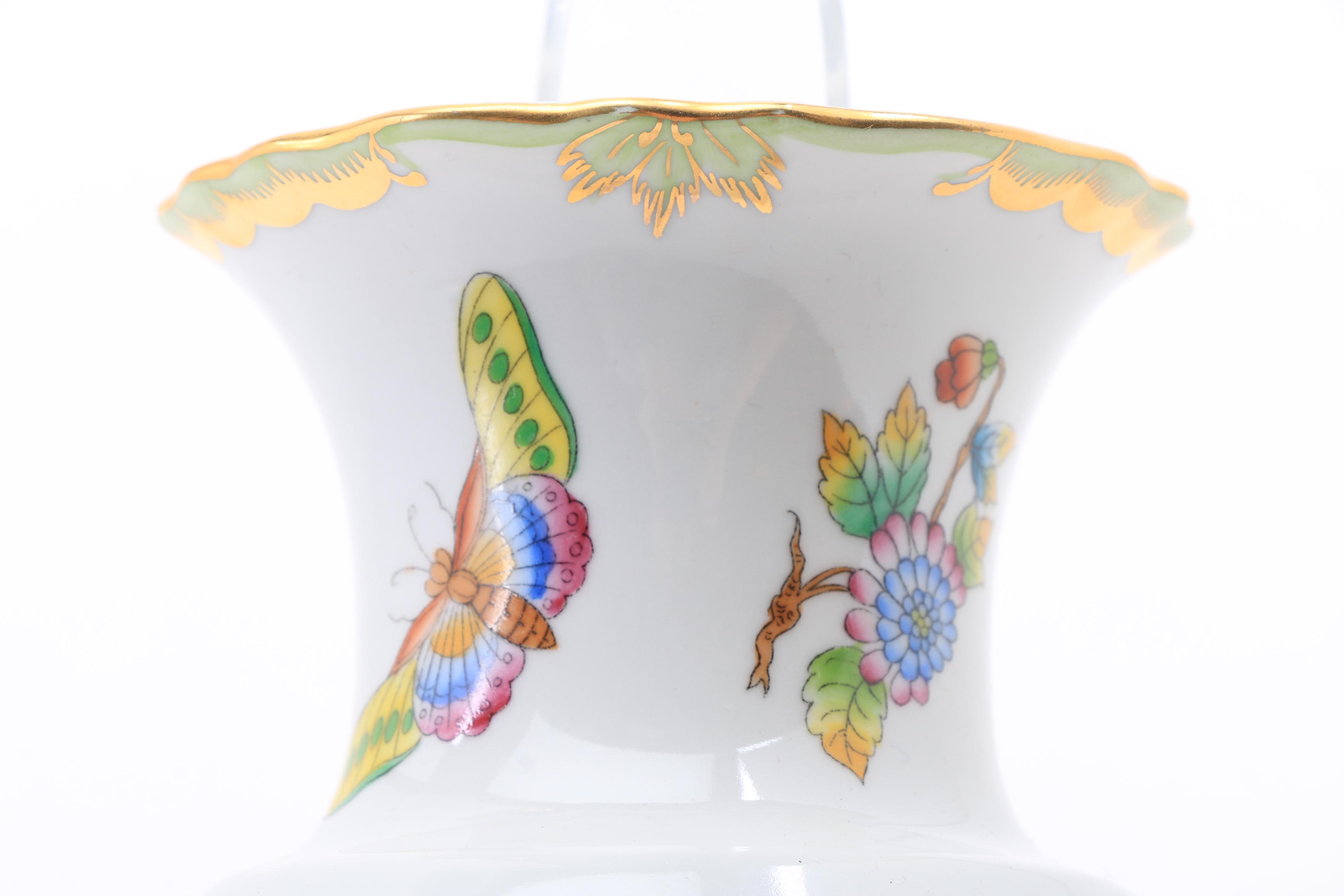 Herend "Queen Victoria" Pattern Porcelain Wall Pocket