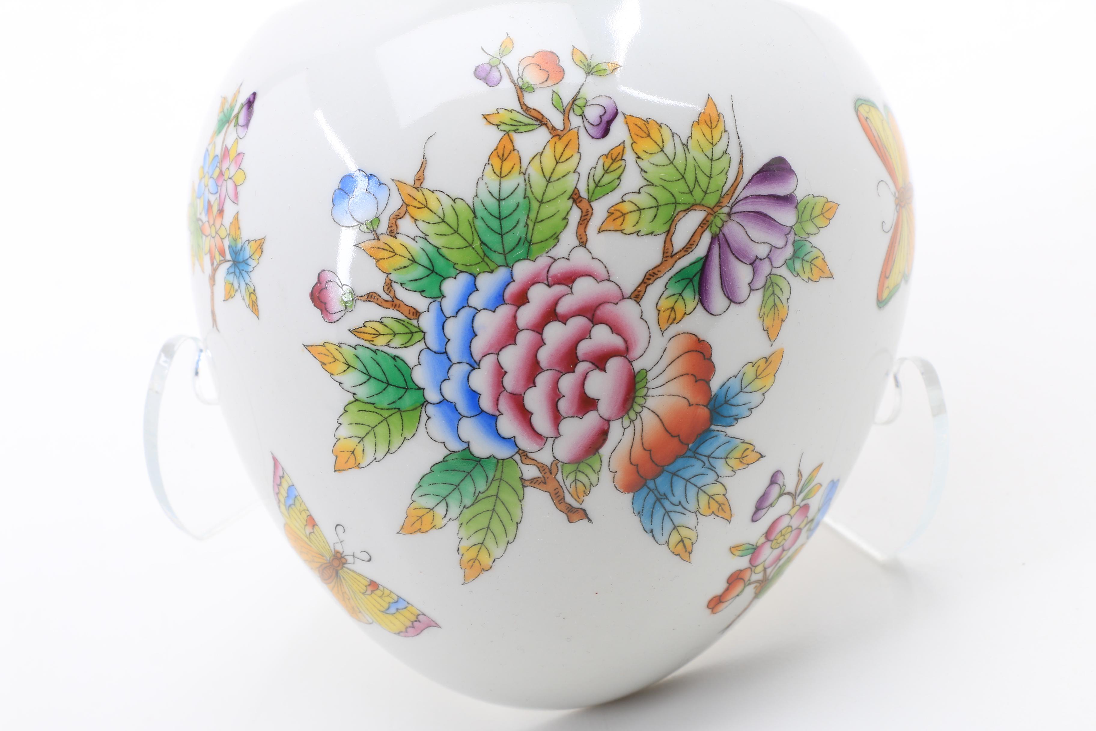 Herend "Queen Victoria" Pattern Porcelain Wall Pocket