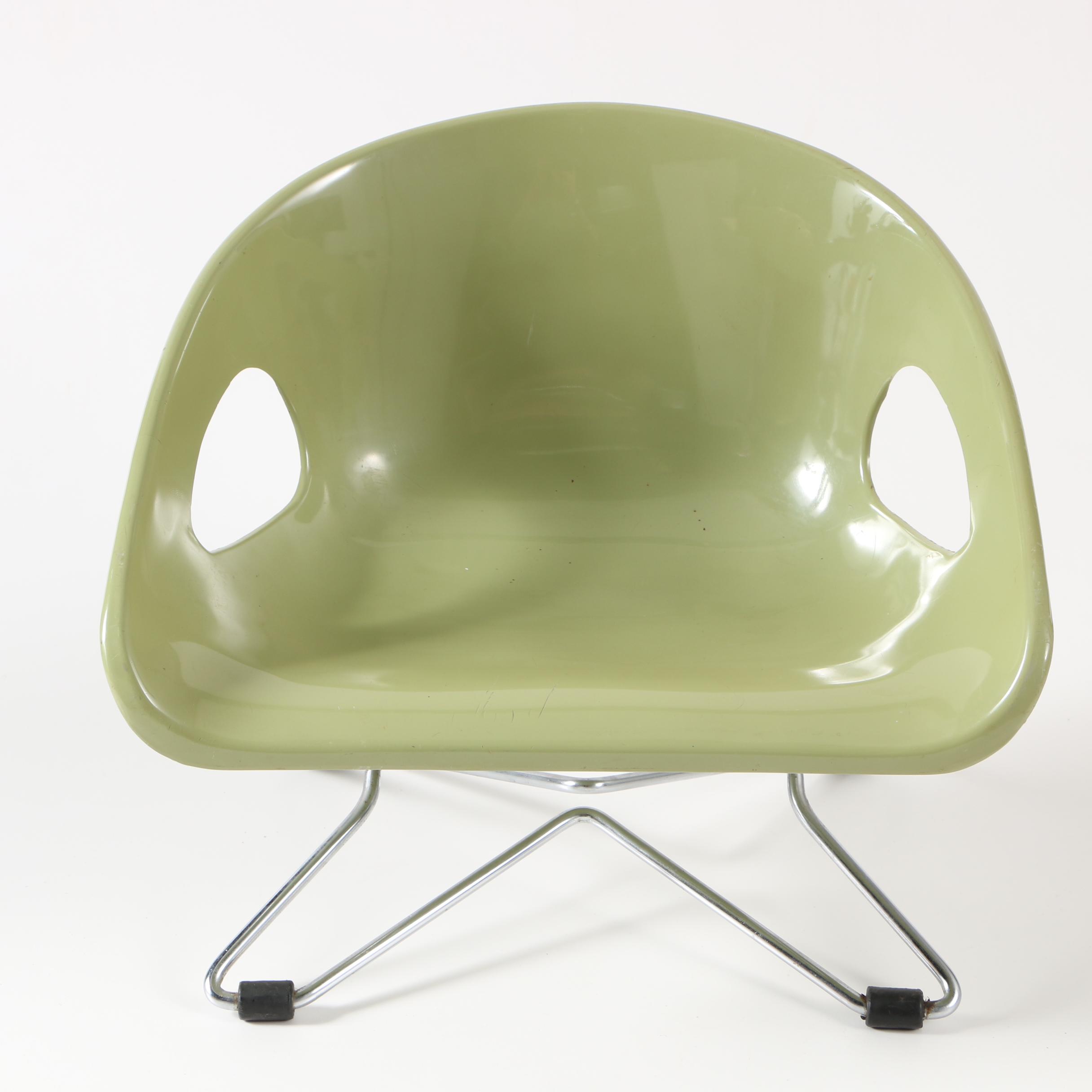 Mid-Century Modern Style Children's Scoop Chair by Cosco