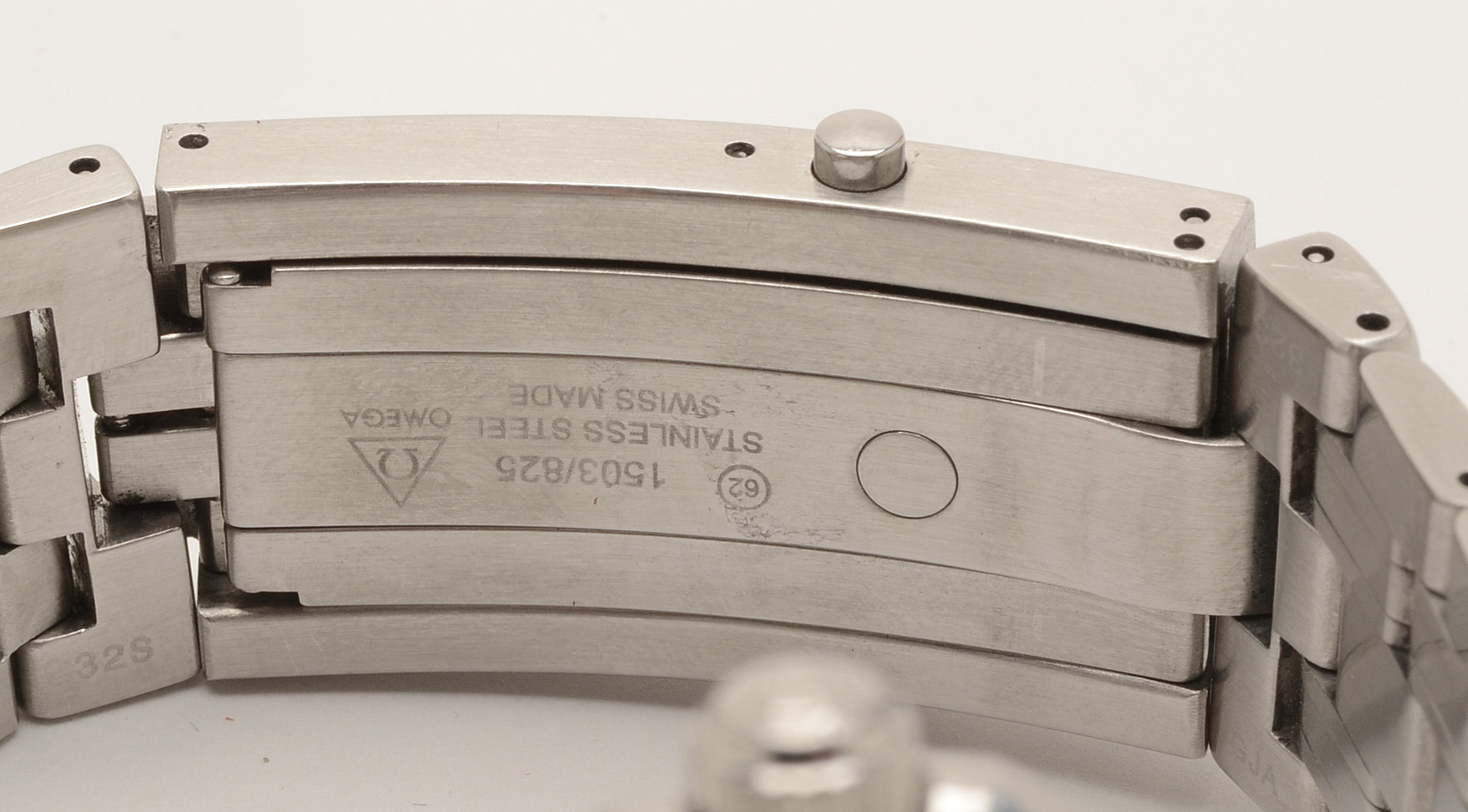 Omega Seamaster Professional Full Size Blue "James Bond" Quartz