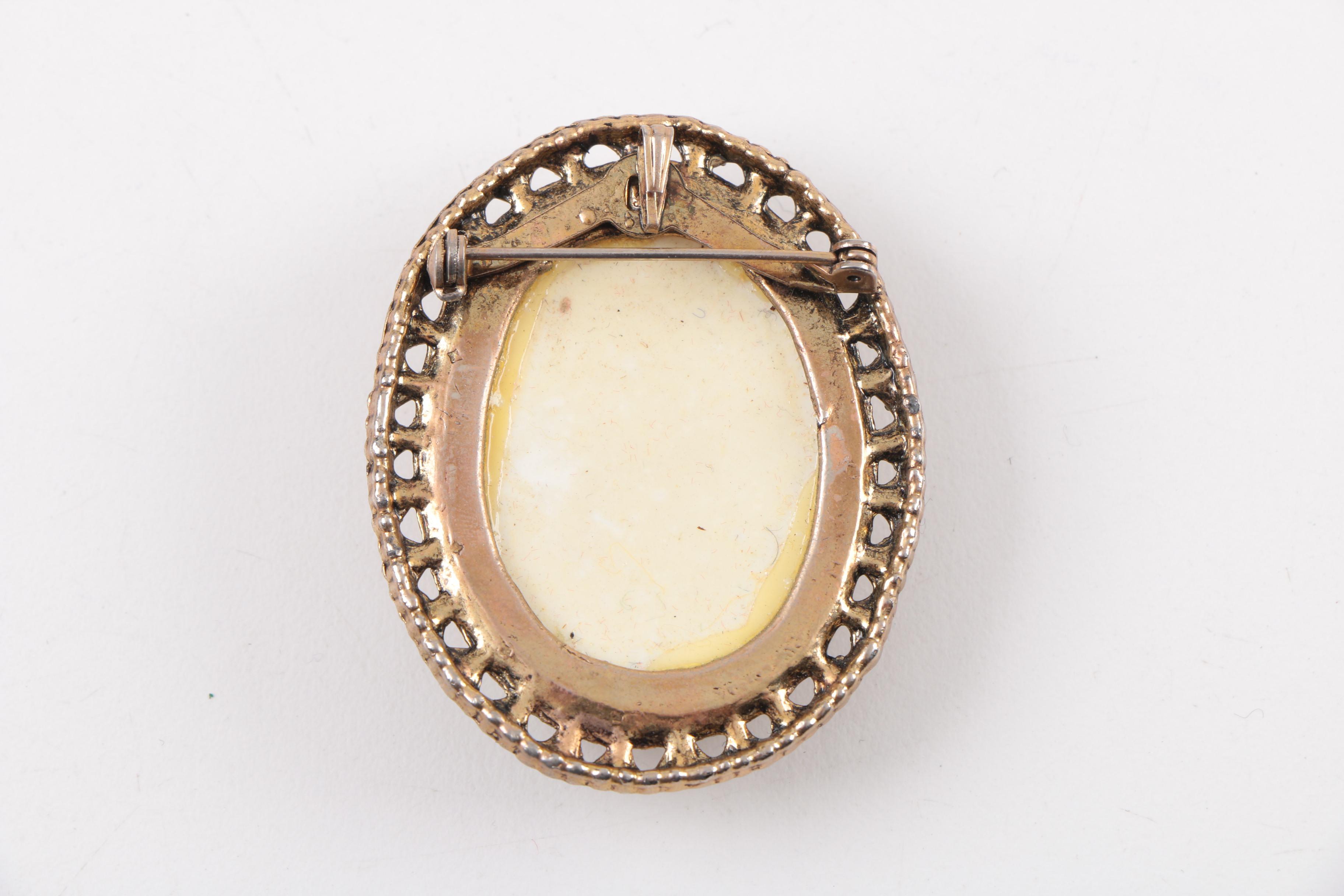 Assorted Earthtone Jewelry Including Sorelli