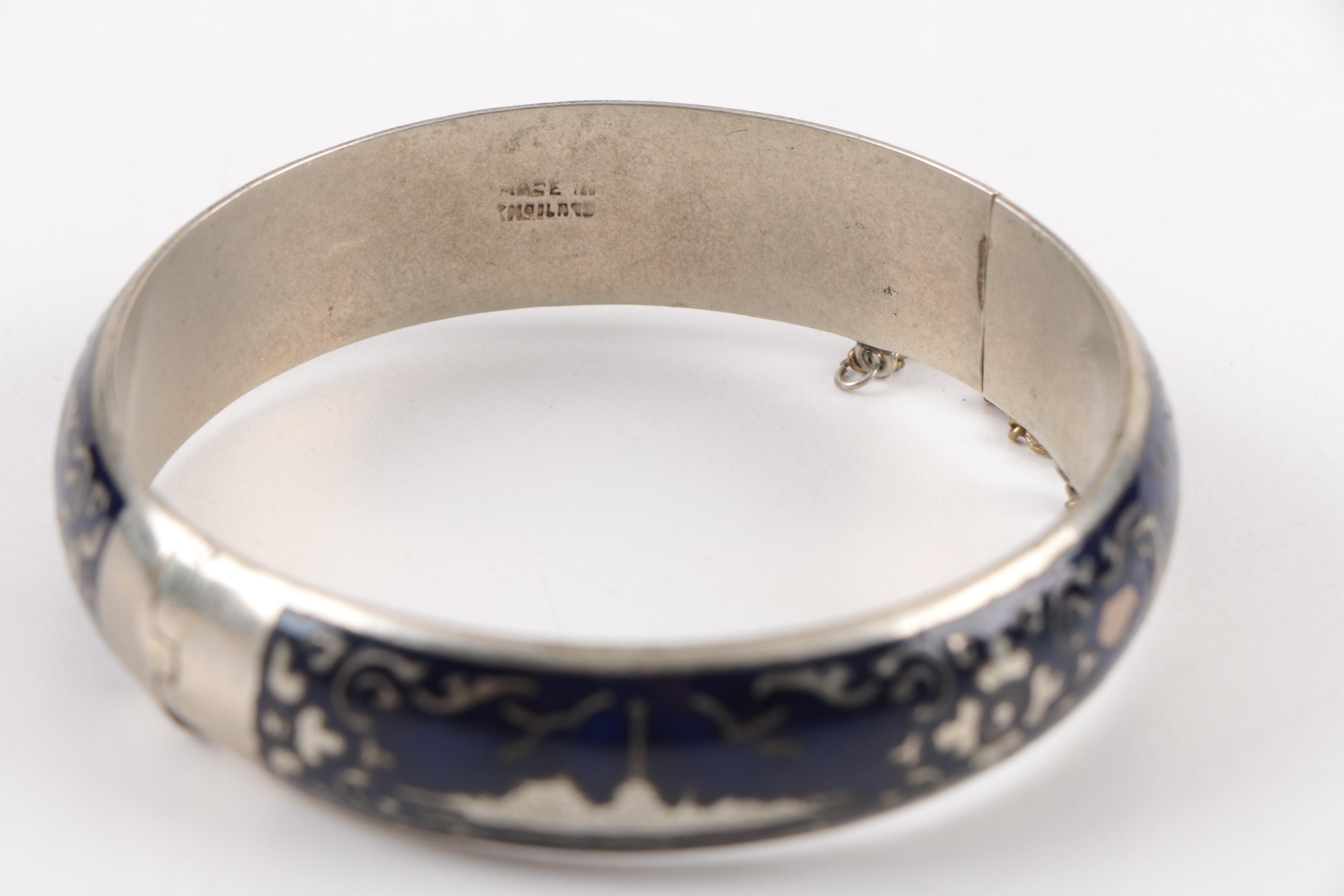 Assorted Earthtone Jewelry Including Sorelli