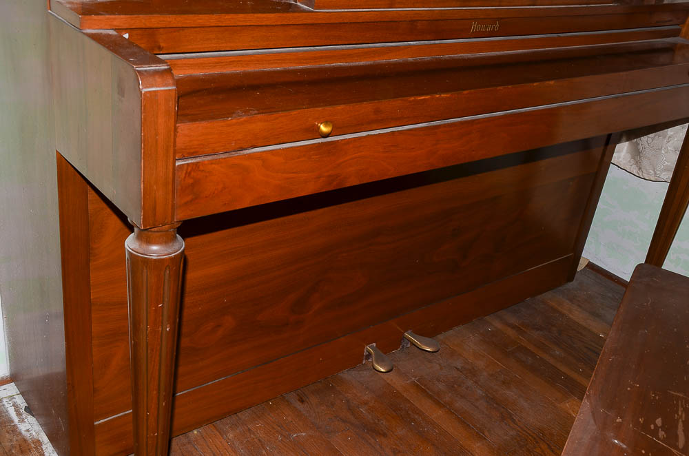 Vintage Howard Spinet Piano by Baldwin