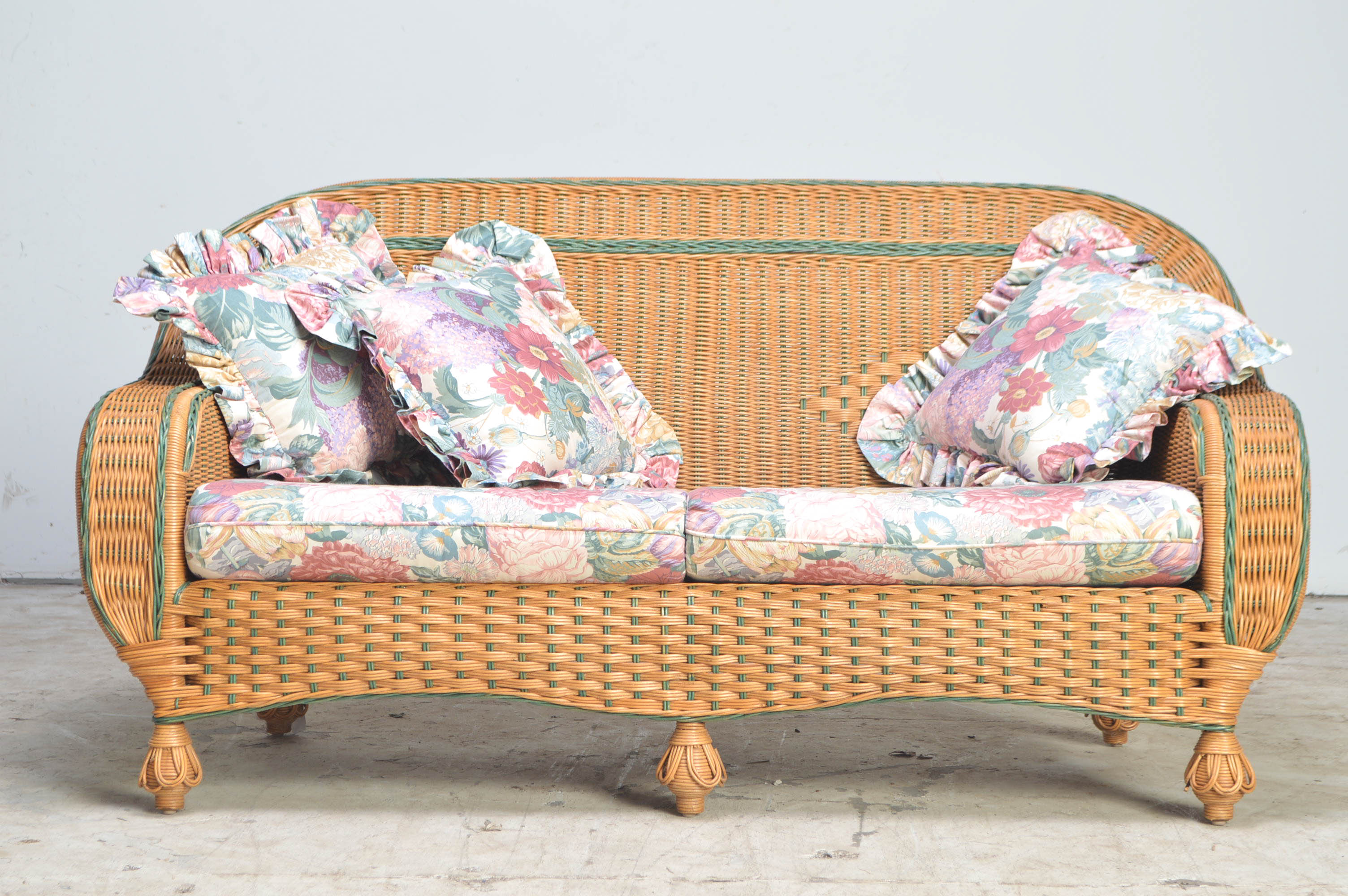 Henry Link Wicker Furniture Set