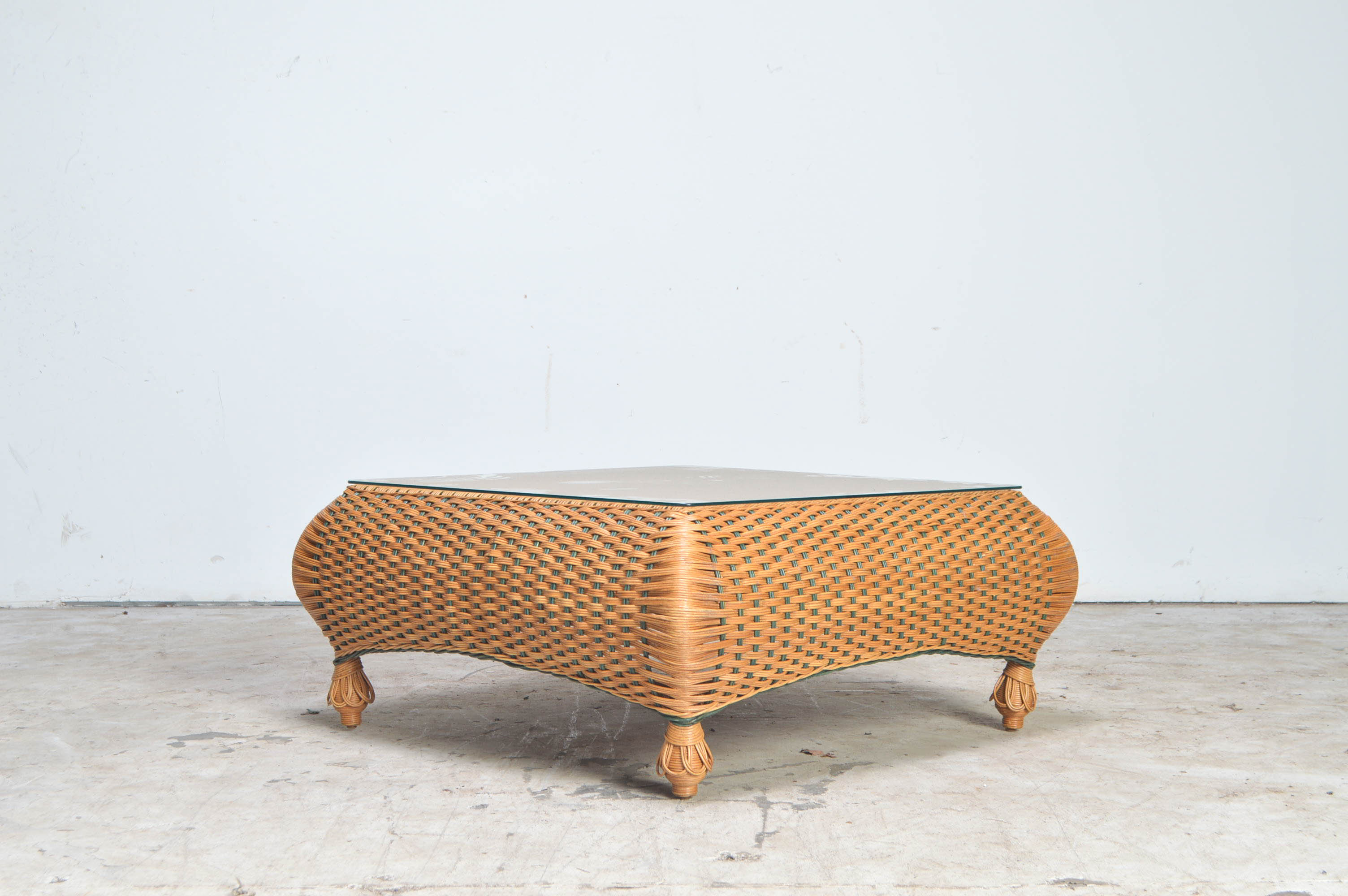 Henry Link Wicker Furniture Set