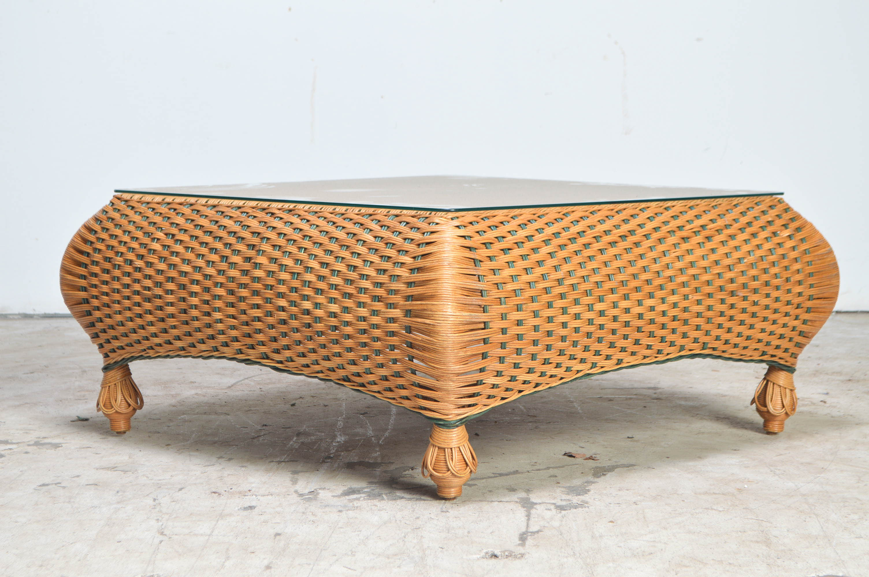 Henry Link Wicker Furniture Set