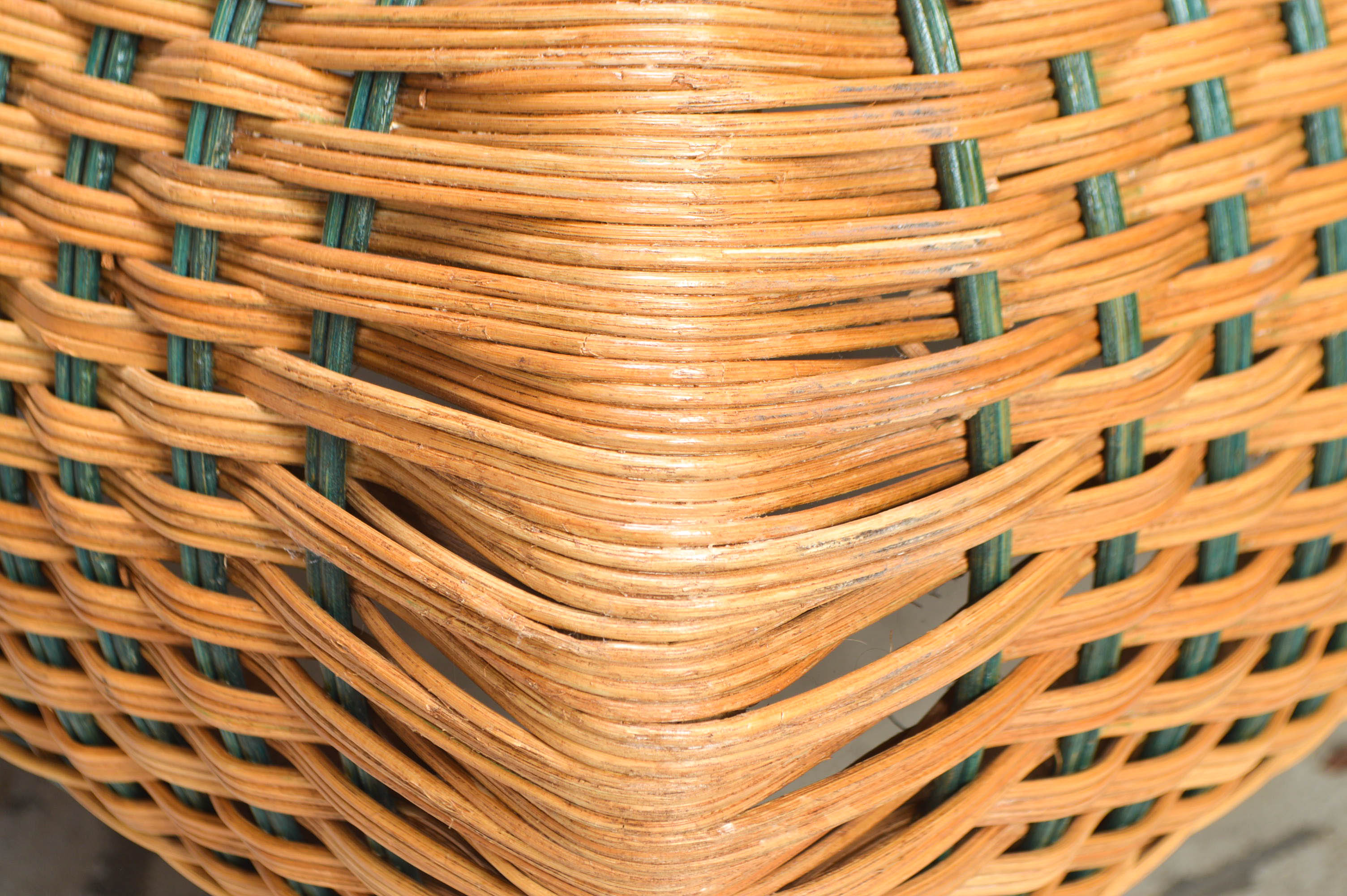 Henry Link Wicker Furniture Set