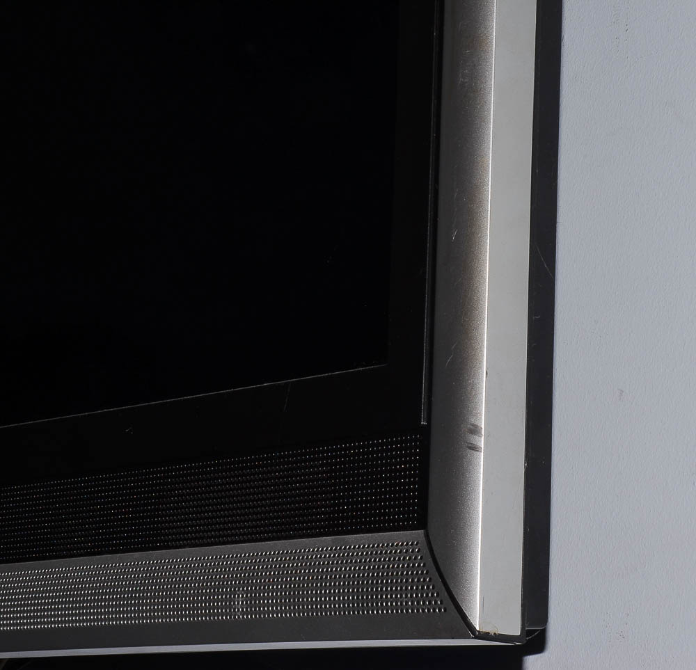 Niko Flatscreen Television