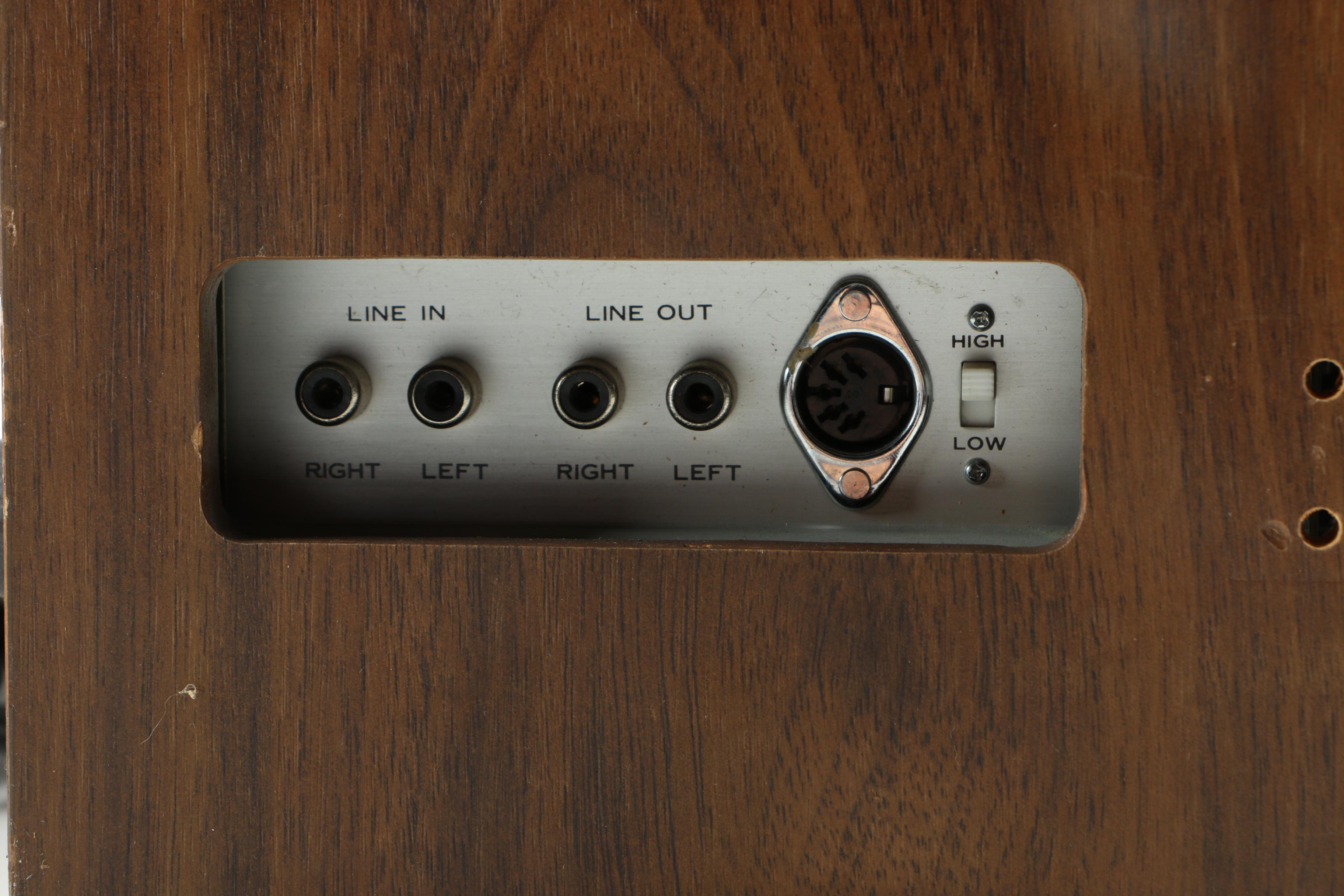 AKAI X-200D Reel-to-Reel Tape Recorder