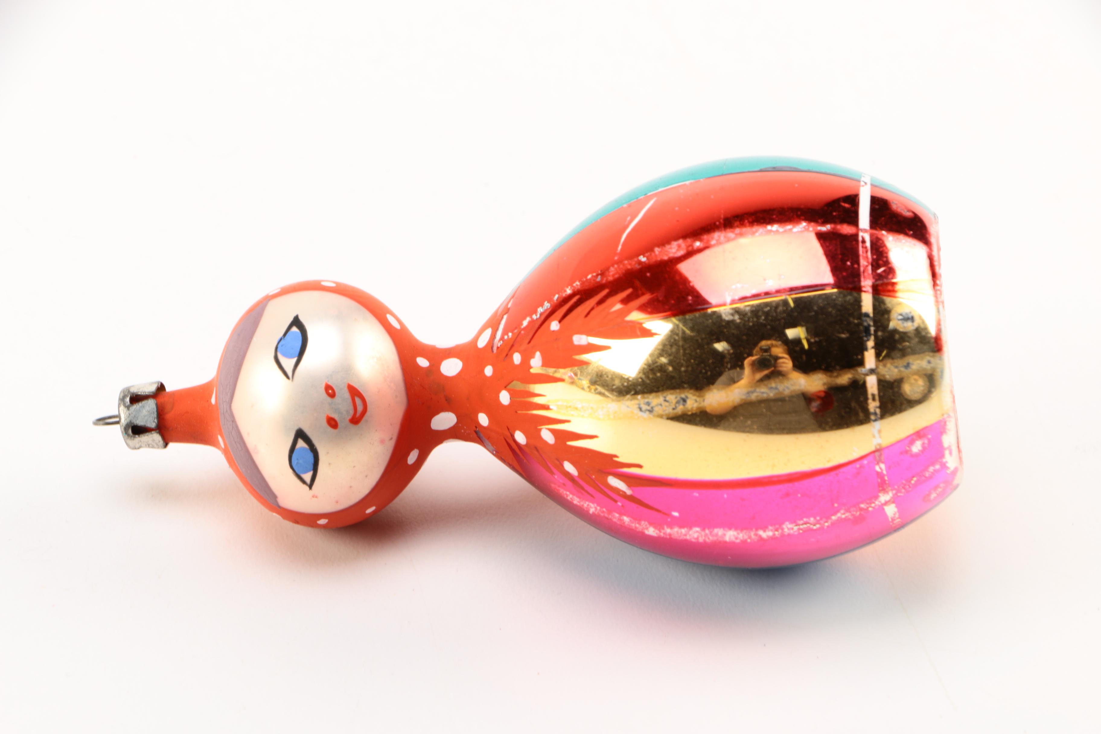 A Collection of Vintage 'Shiny Brite'-Style Tree Ornaments