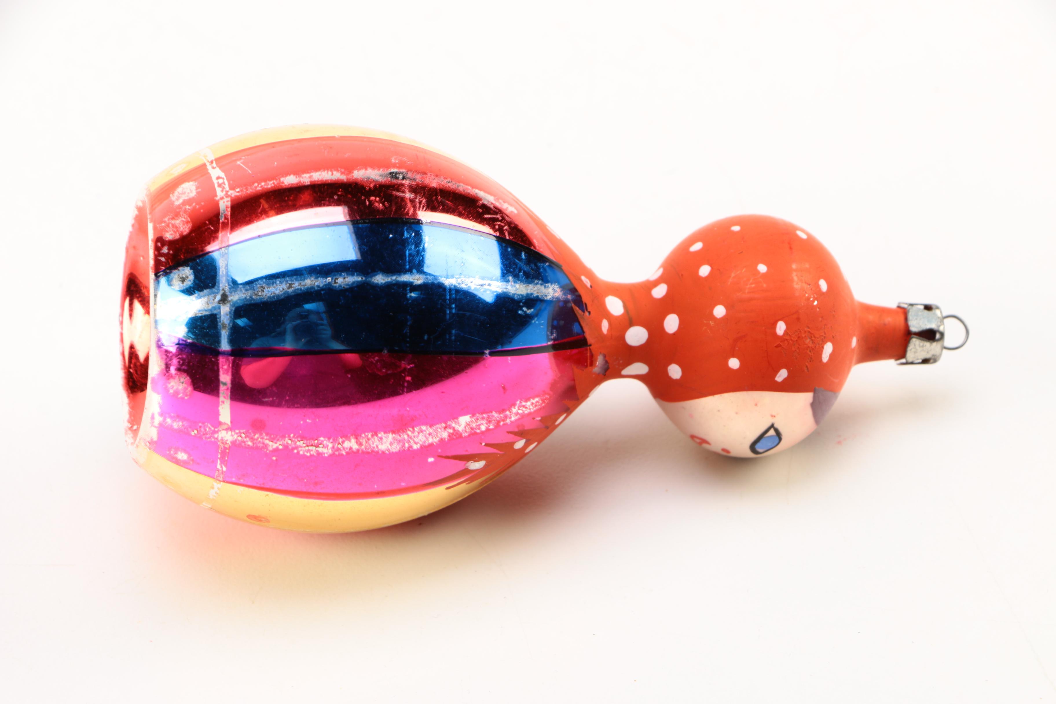 A Collection of Vintage 'Shiny Brite'-Style Tree Ornaments