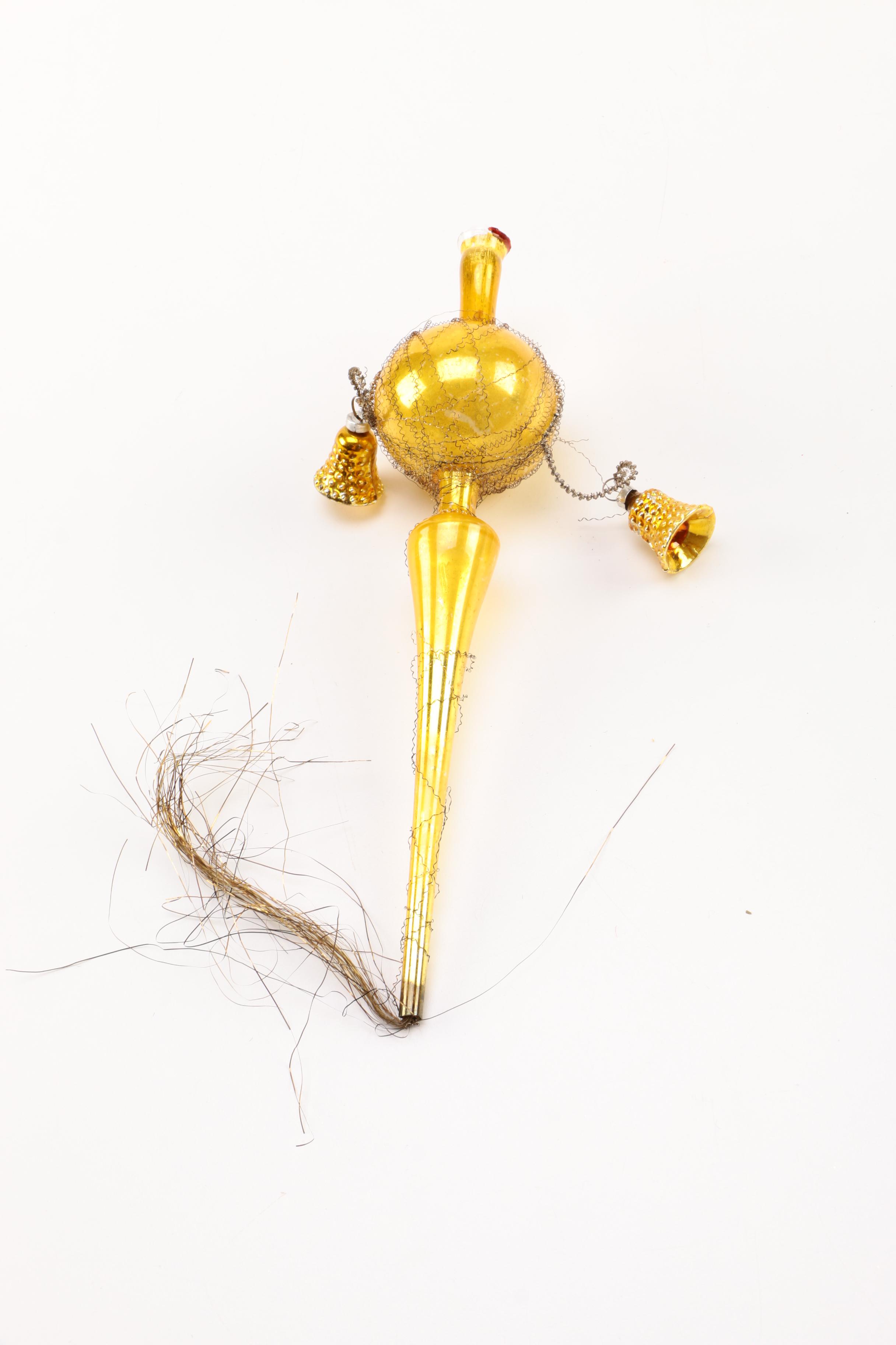 A Collection of Vintage 'Shiny Brite'-Style Tree Ornaments