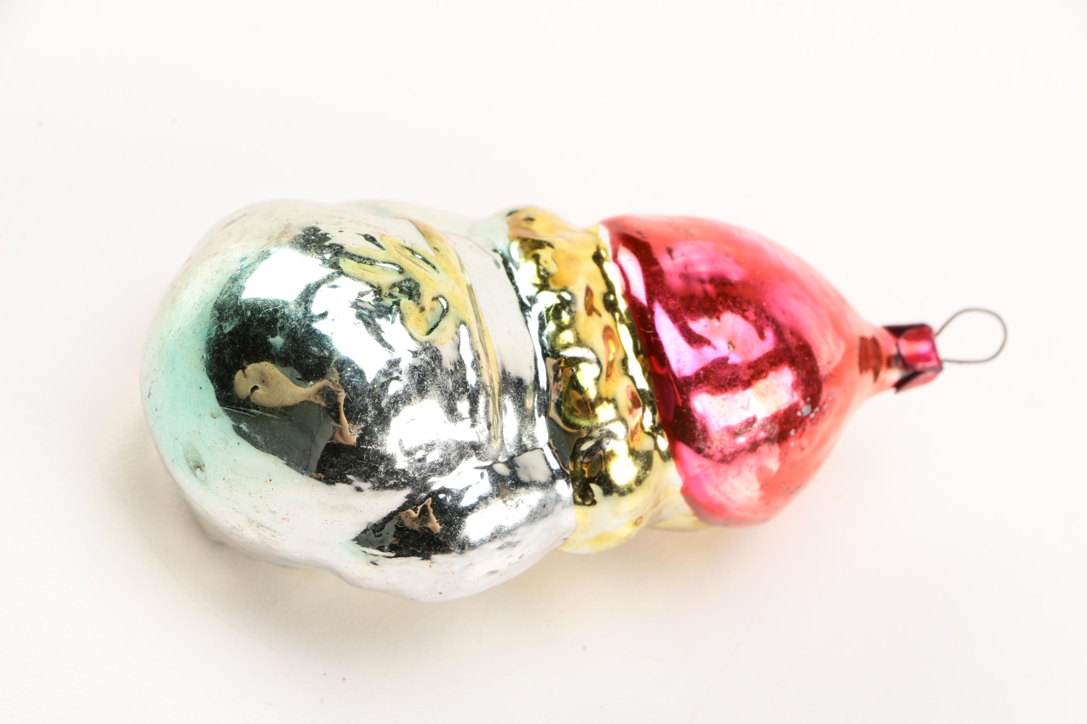 A Collection of Vintage 'Shiny Brite'-Style Tree Ornaments