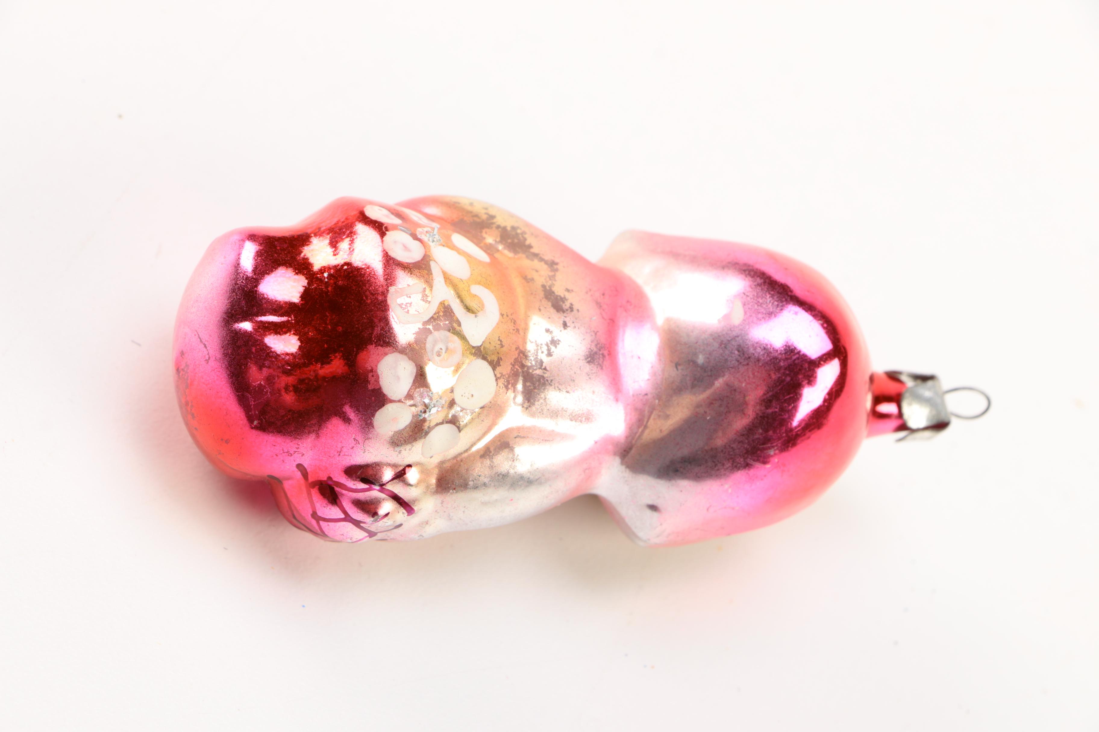 A Collection of Vintage 'Shiny Brite'-Style Tree Ornaments