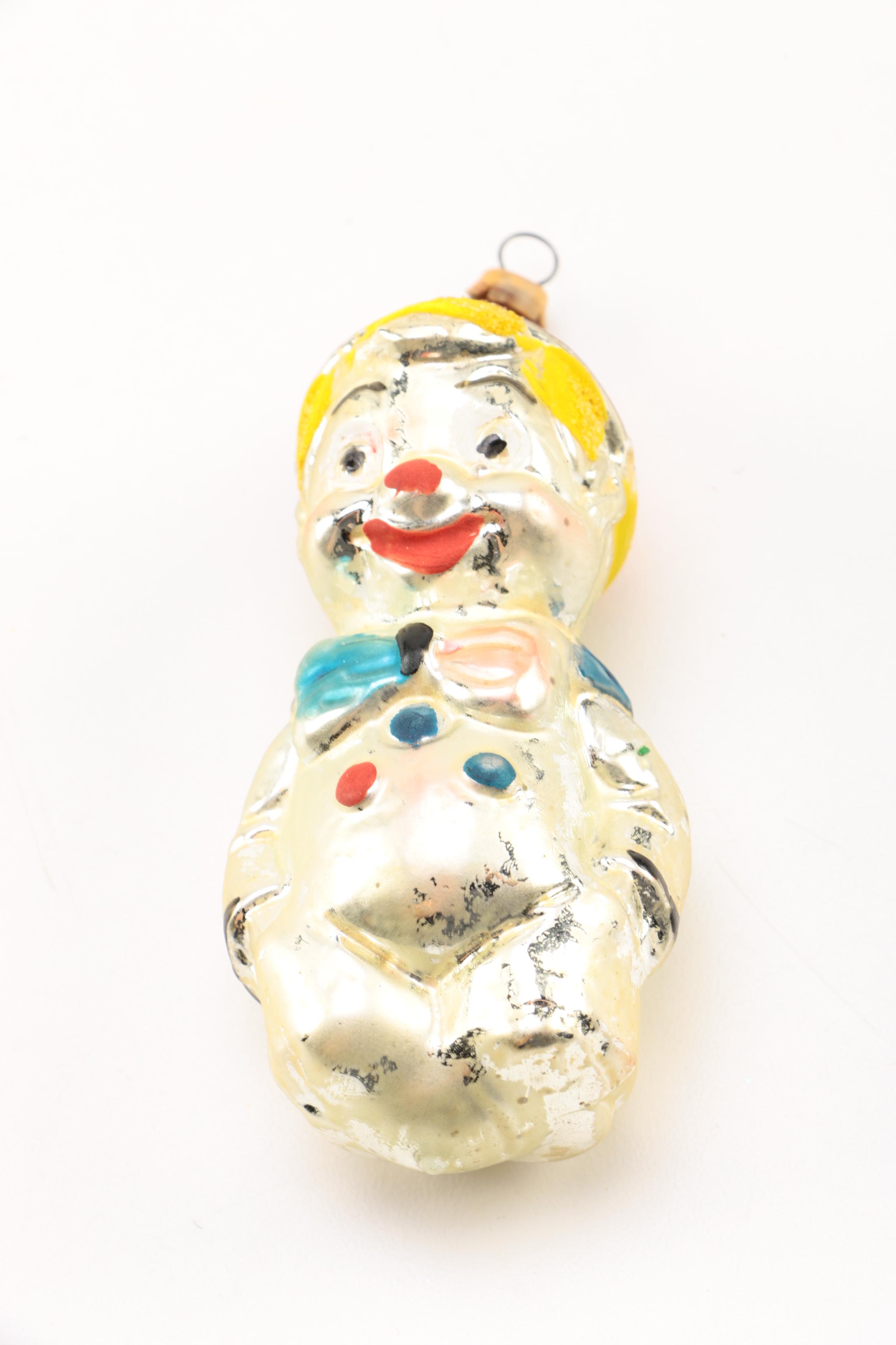 A Collection of Vintage 'Shiny Brite'-Style Tree Ornaments