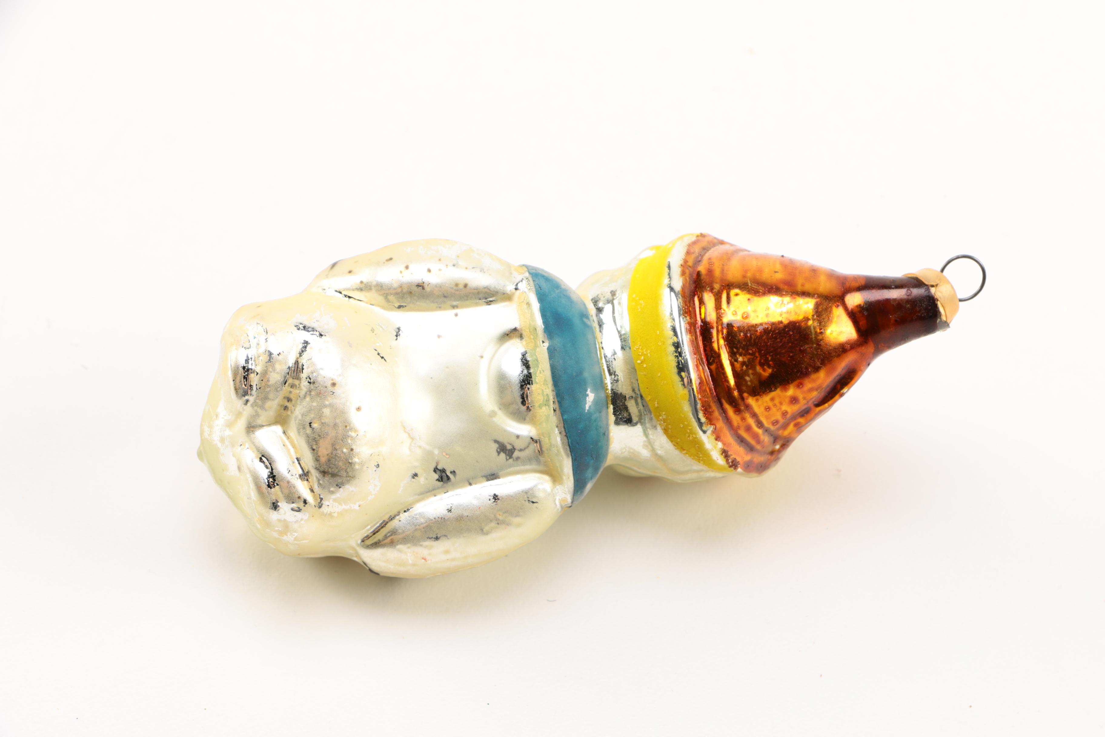 A Collection of Vintage 'Shiny Brite'-Style Tree Ornaments