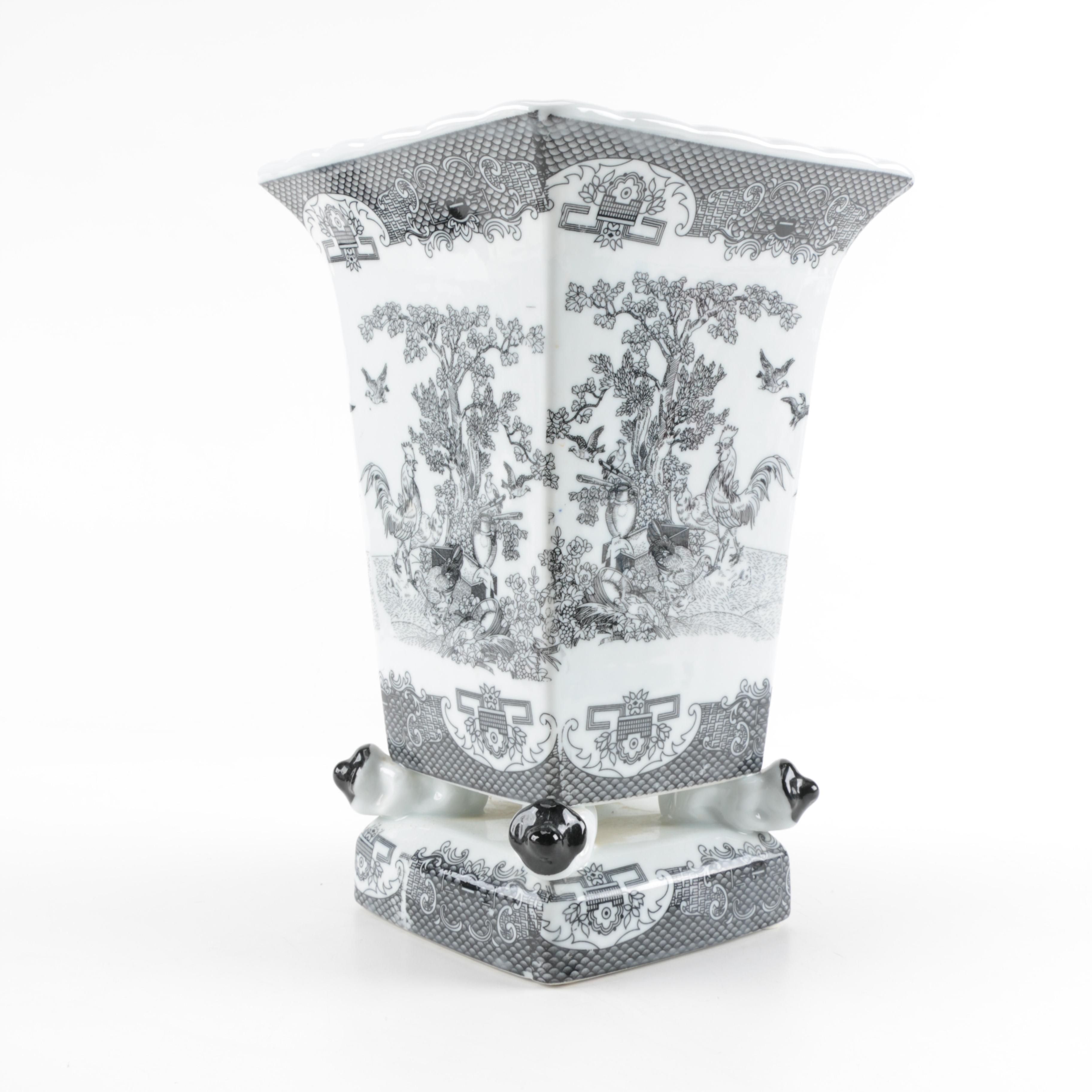 Chinese Ceramic Vase