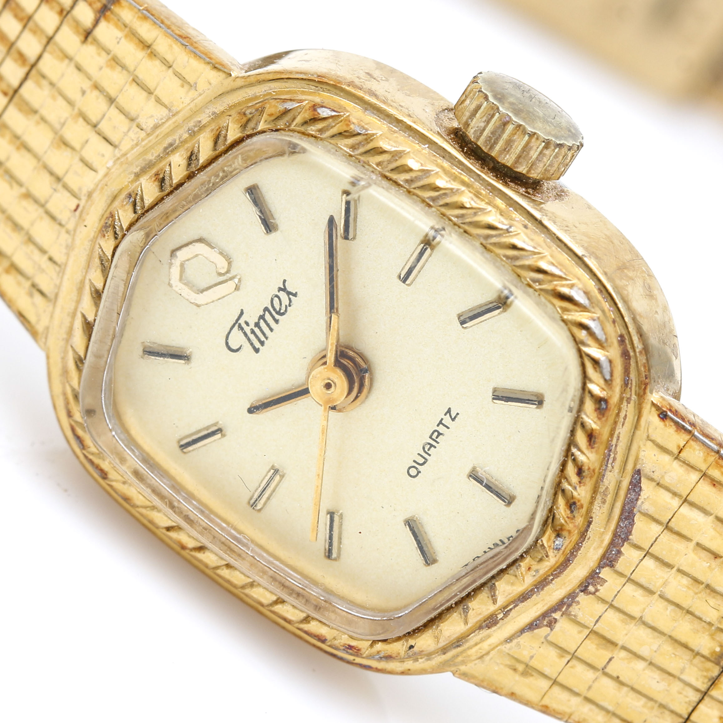 Assortment of Seiko Quartz and Timex Quartz Gold Tone Bracelet/Link Watches