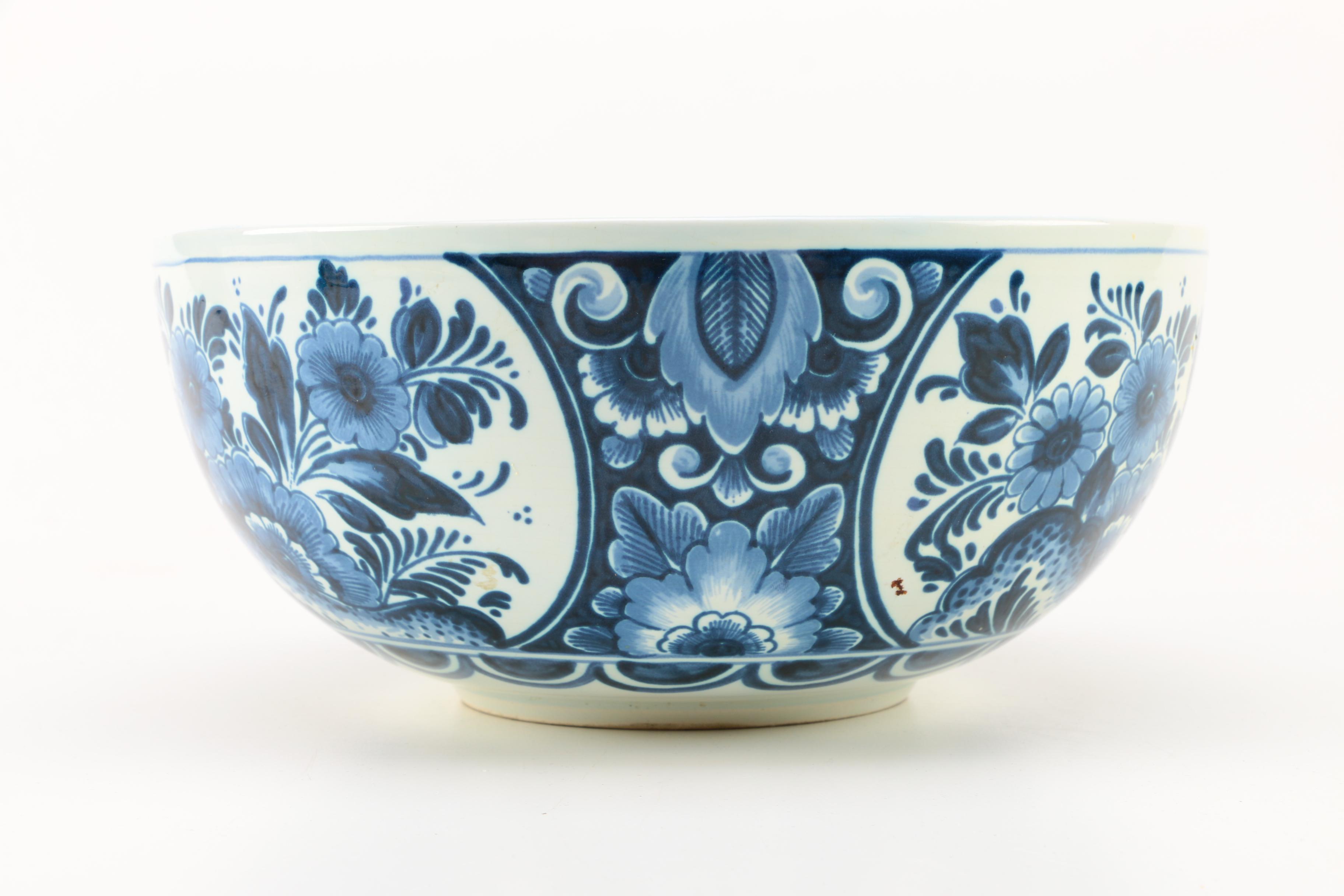 Vintage Oud Delft Bowl