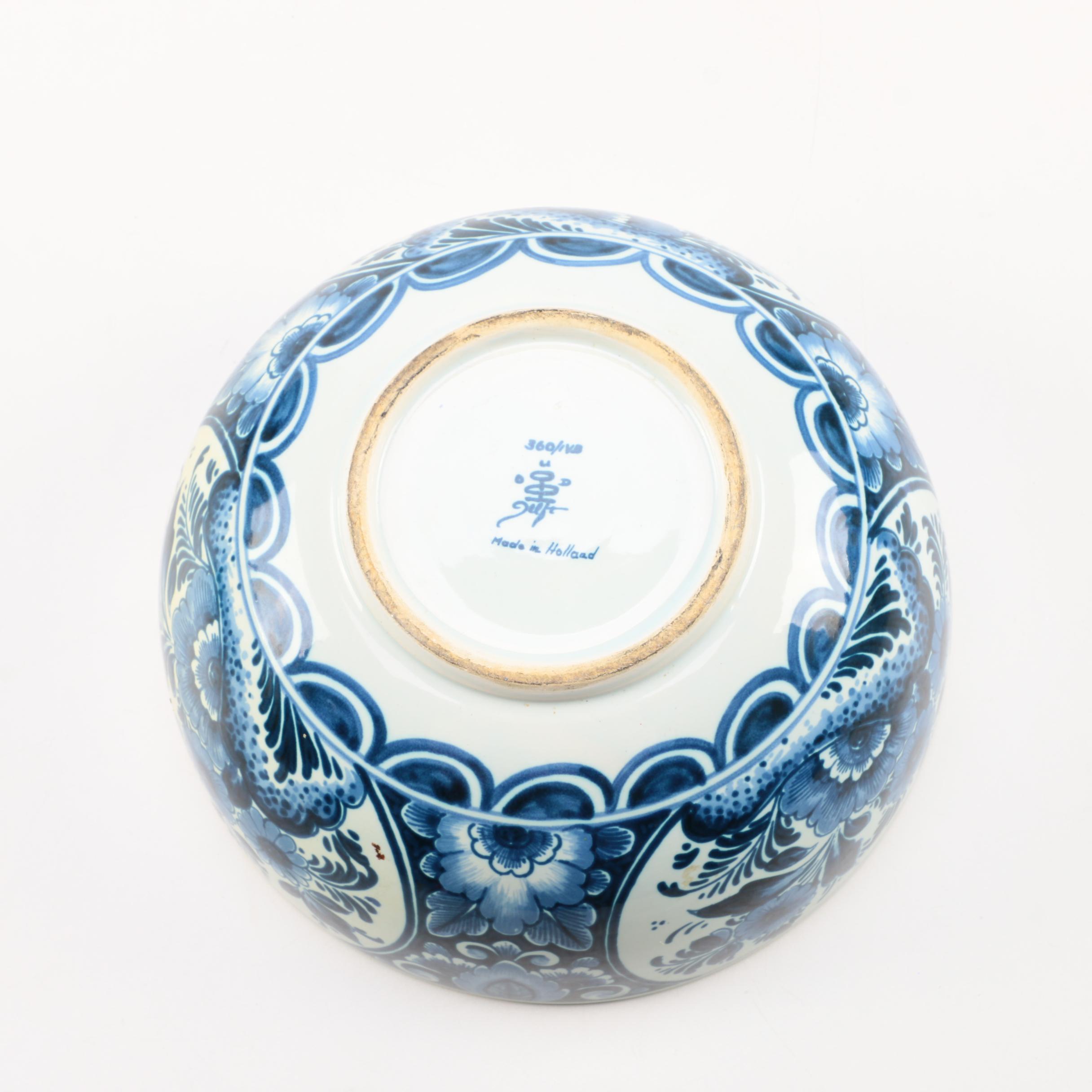 Vintage Oud Delft Bowl