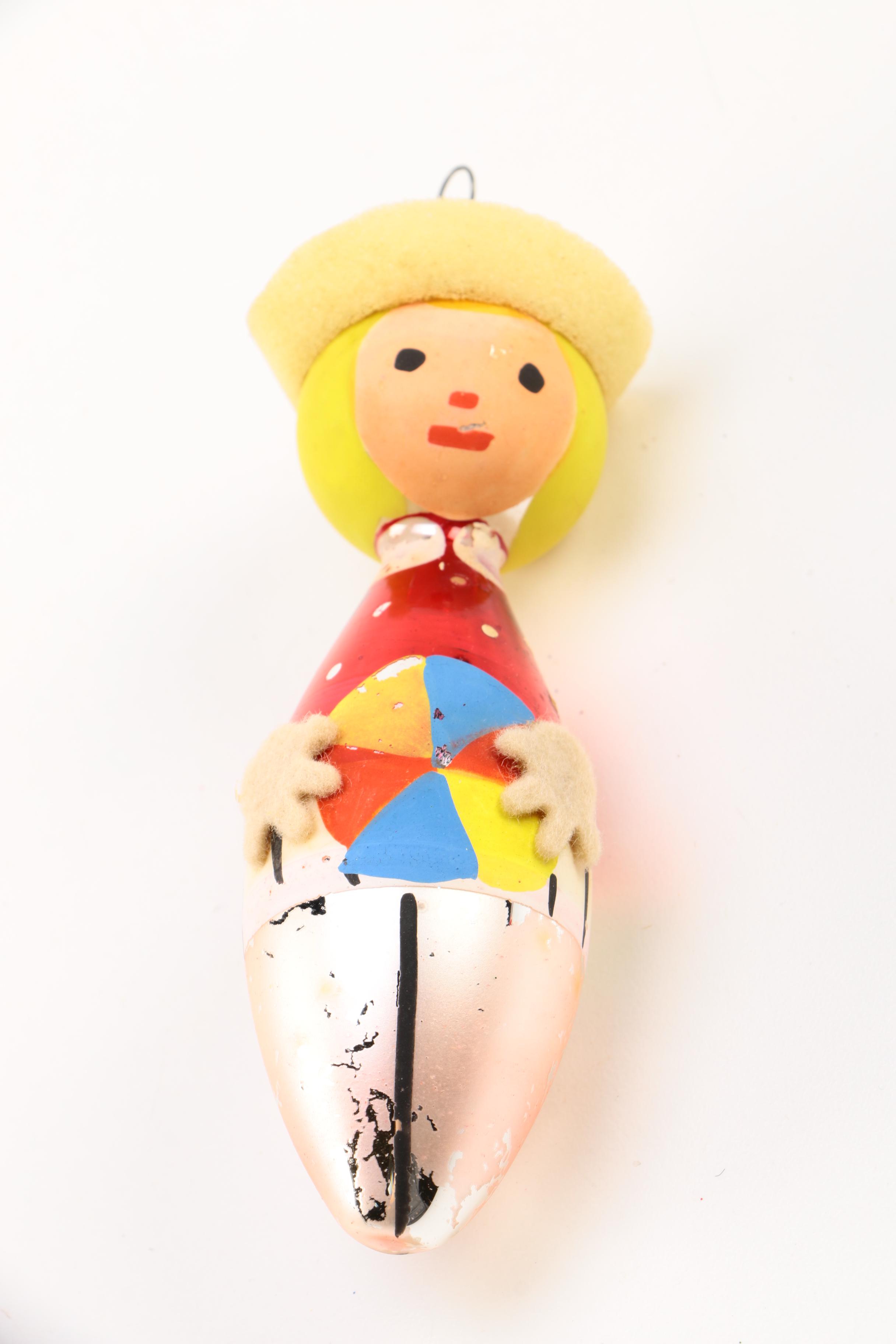 A Collection of Vintage 'Shiny Brite'-Style Tree Ornaments