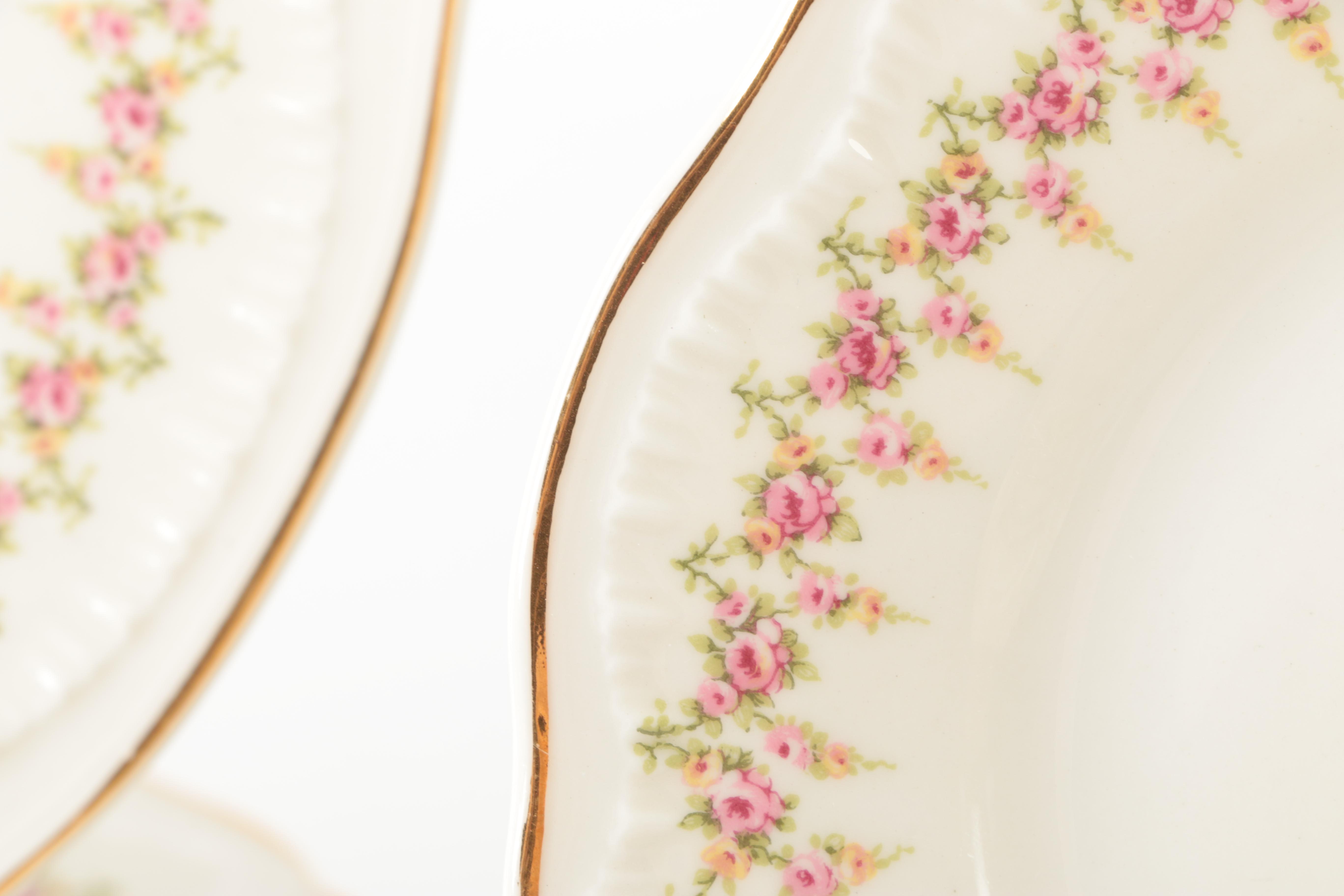 Theodore Haviland New York Porcelain Dinnerware Set