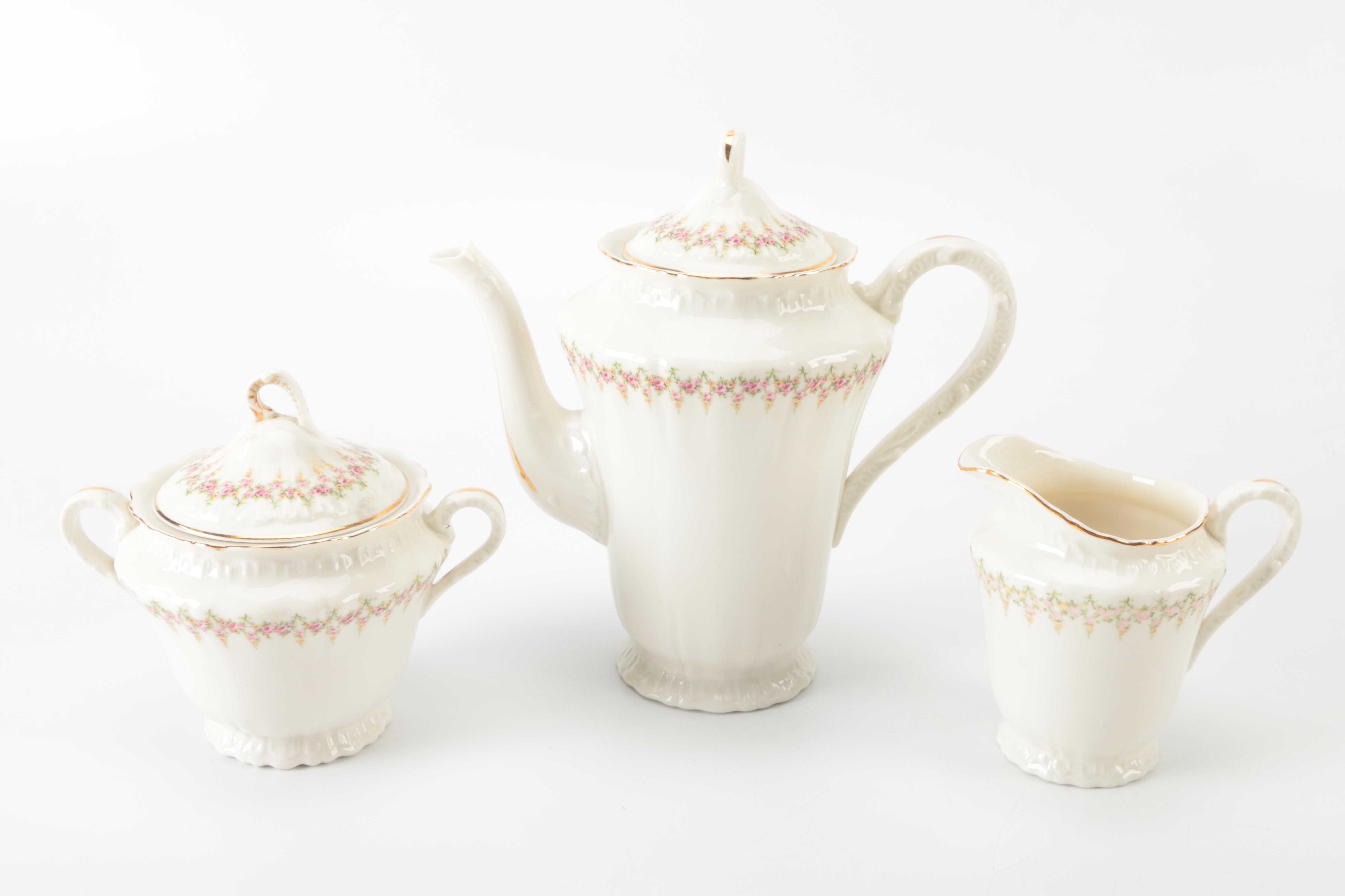 Theodore Haviland New York Porcelain Dinnerware Set