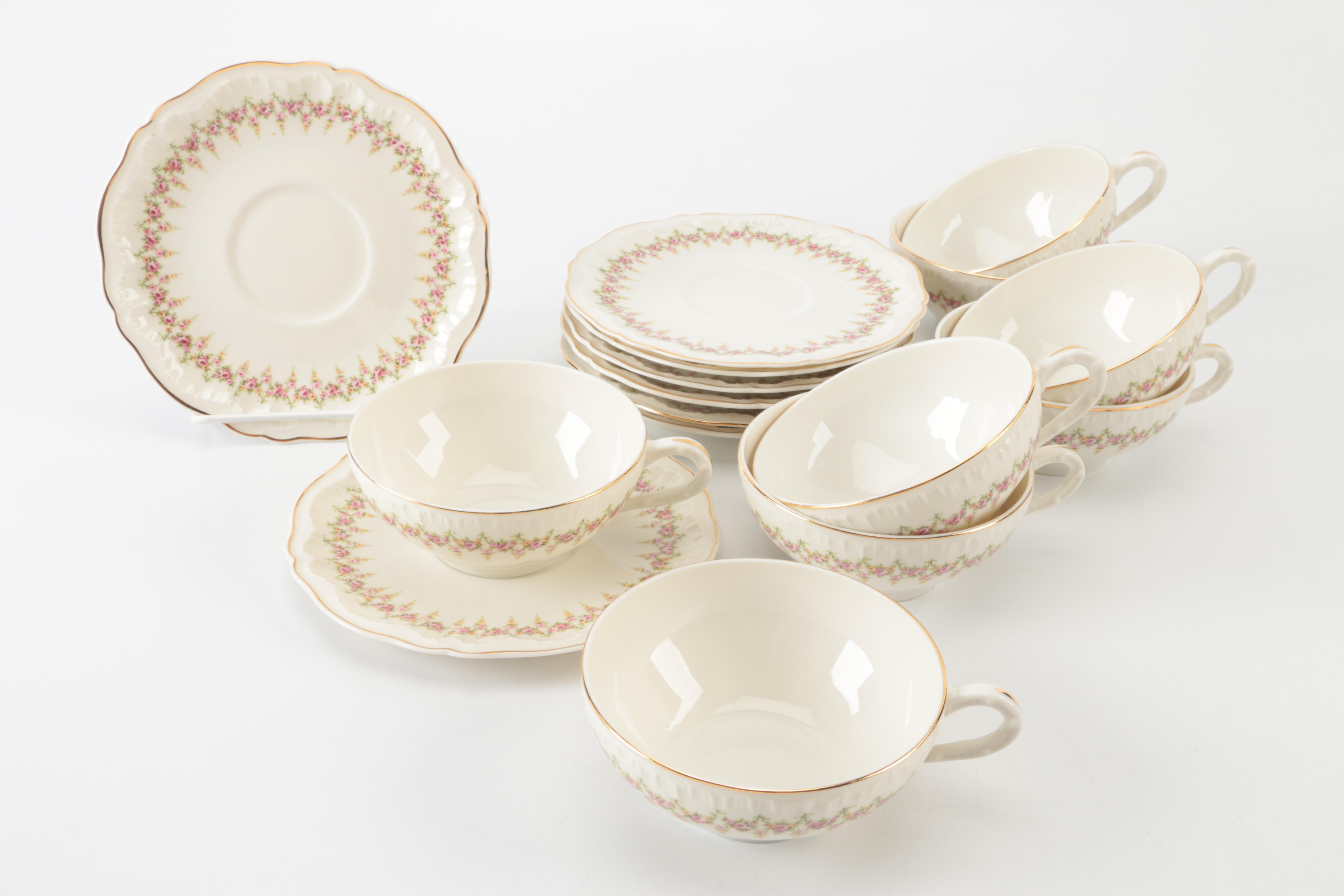 Theodore Haviland New York Porcelain Dinnerware Set