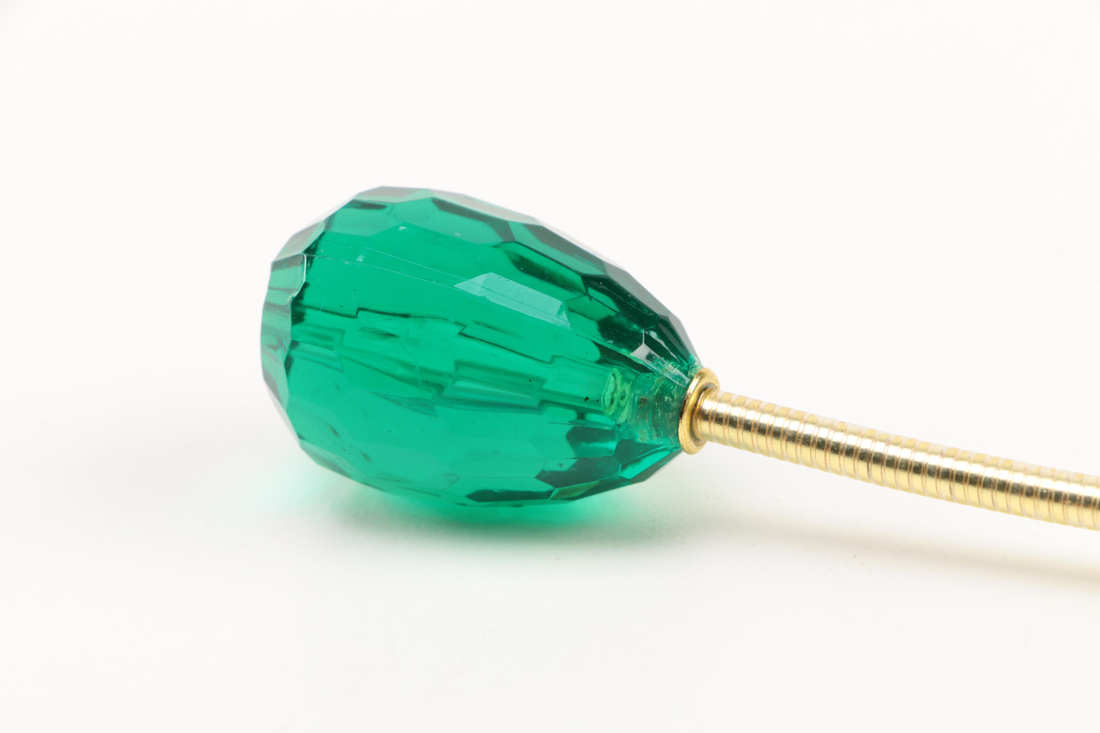 Decorative Bracelet Fastener With Green Plastic Gemstone Ornament