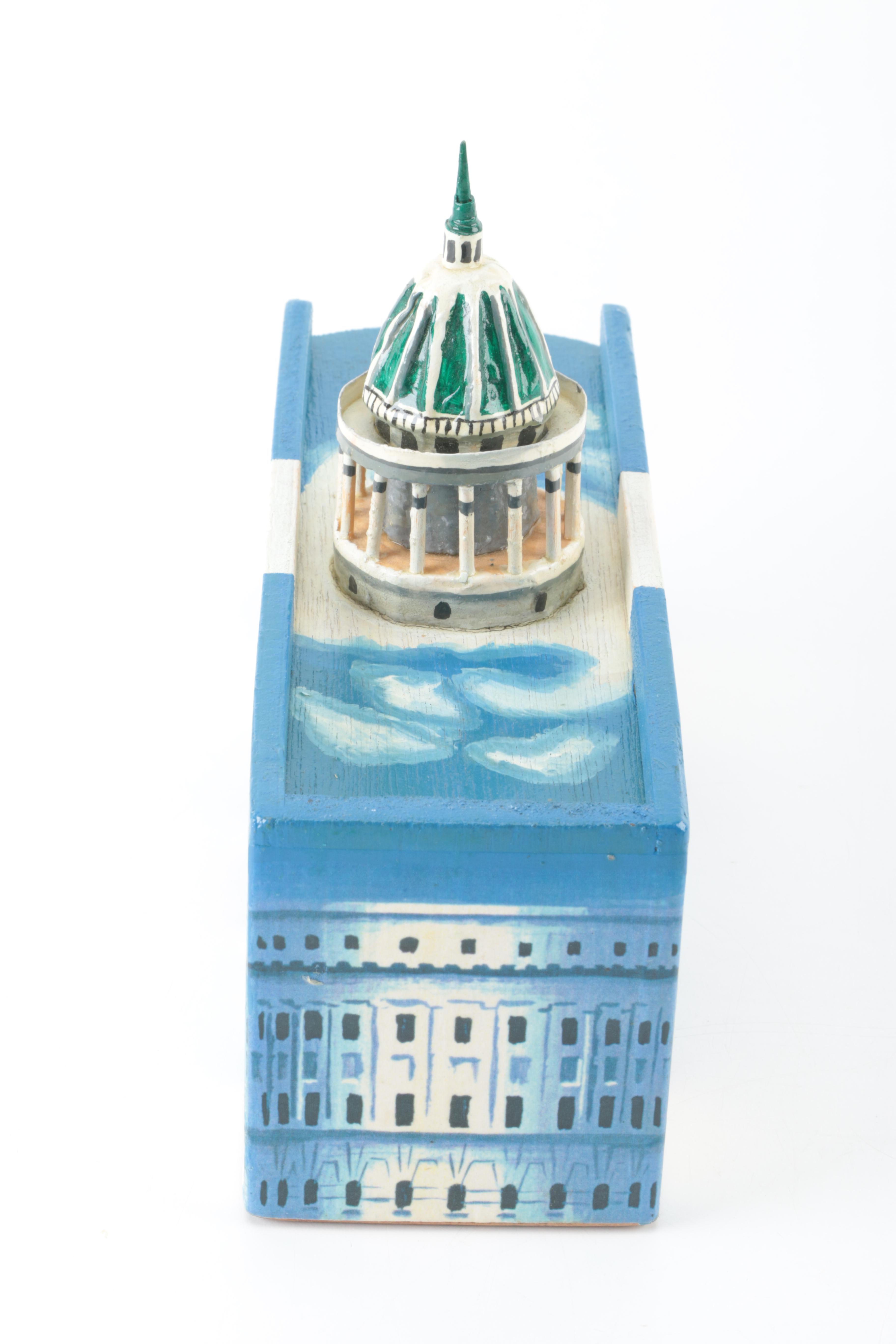 El Capitolio Pattern Wooden Dominoes Box with Dominoes