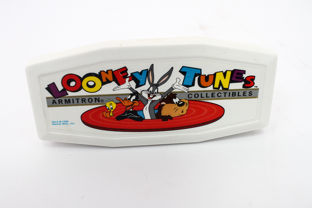 Looney Tunes Tazmanian Devil Armitron Musical Quartz Watch