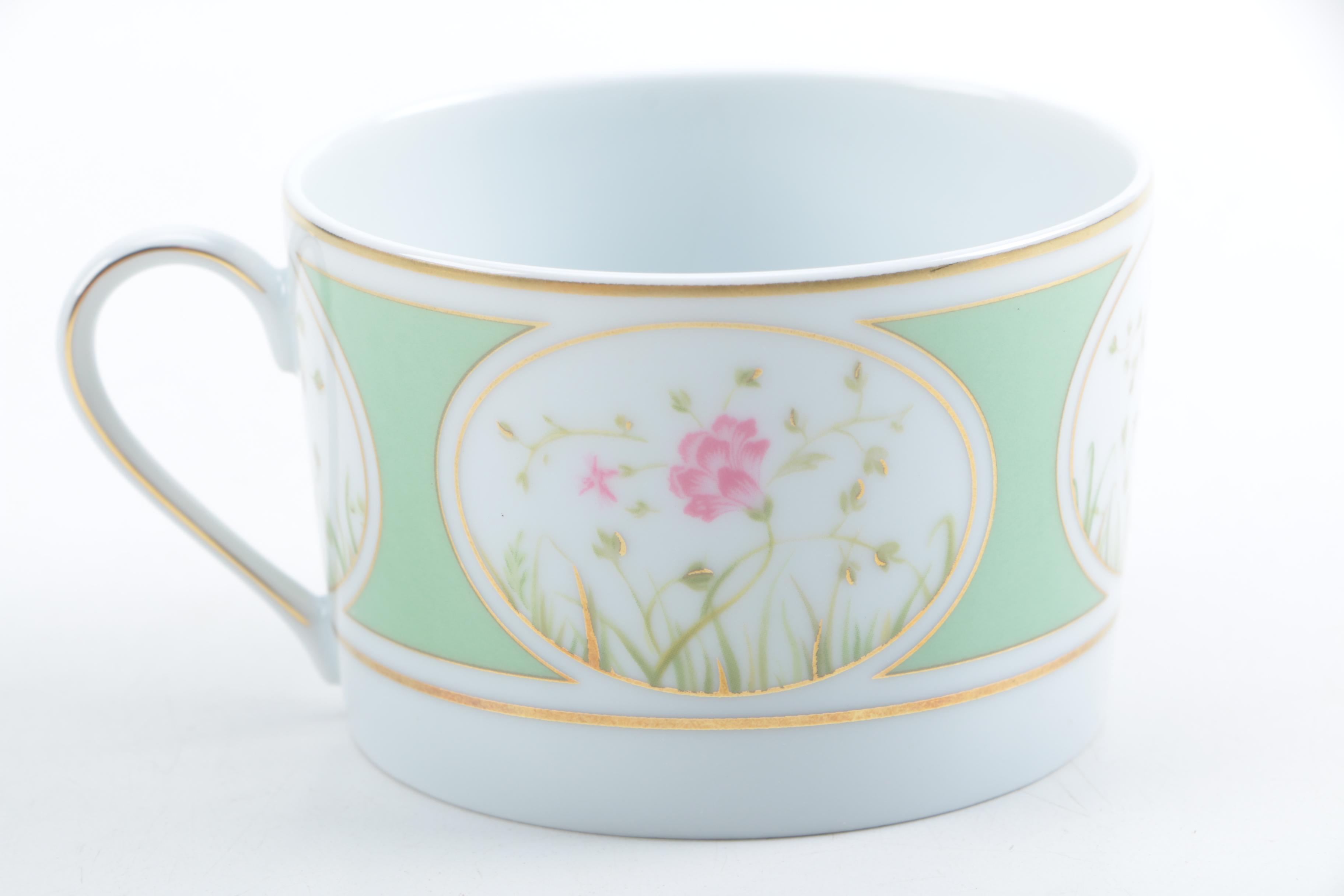 Porcelain Tableware Featuring Royal Albert
