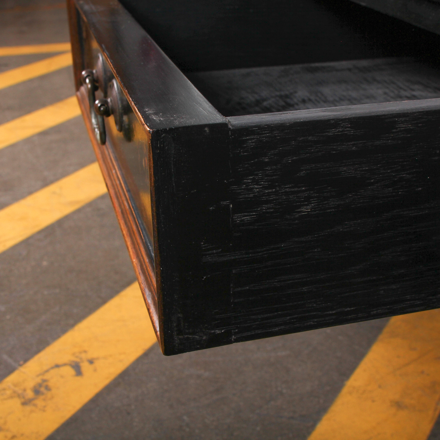 Vintage Chinoiserie Lacquered Coffee Table